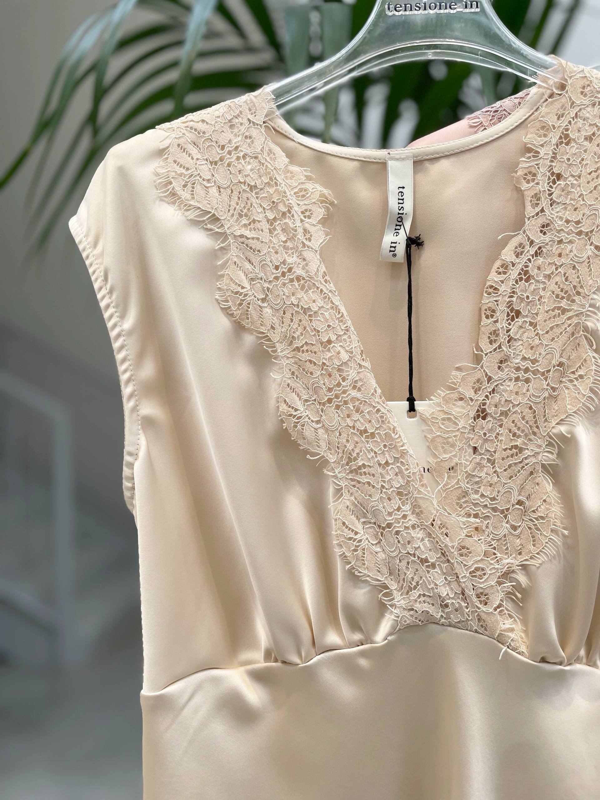 Фото Tensione in