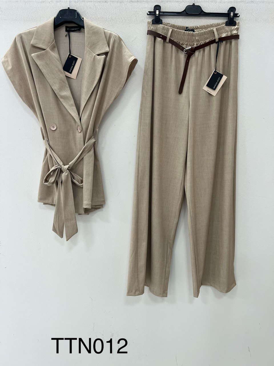 Фото Vanessa Scott