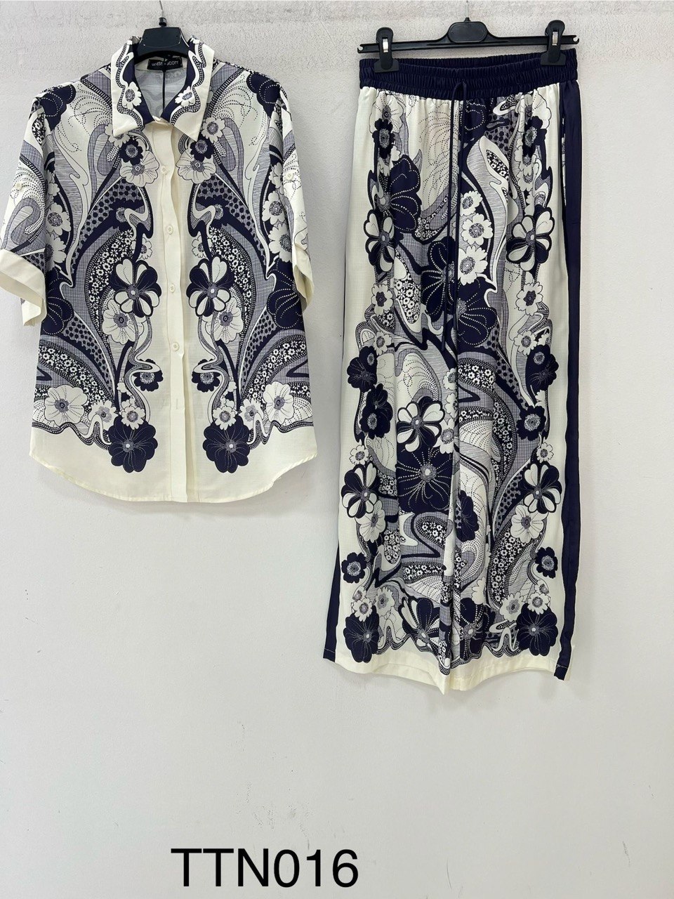 Фото Vanessa Scott