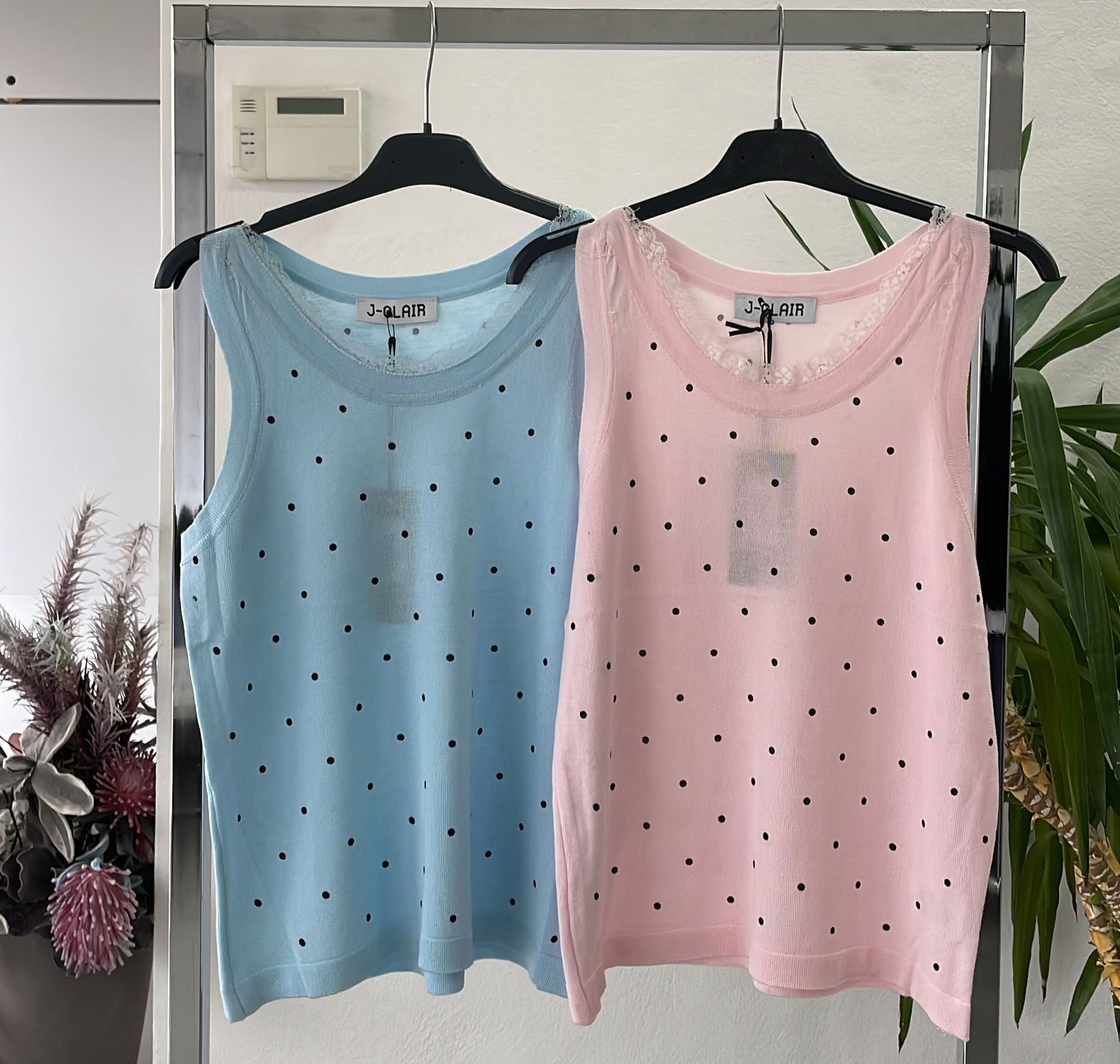 Фото Joie Clair (J-Clair)