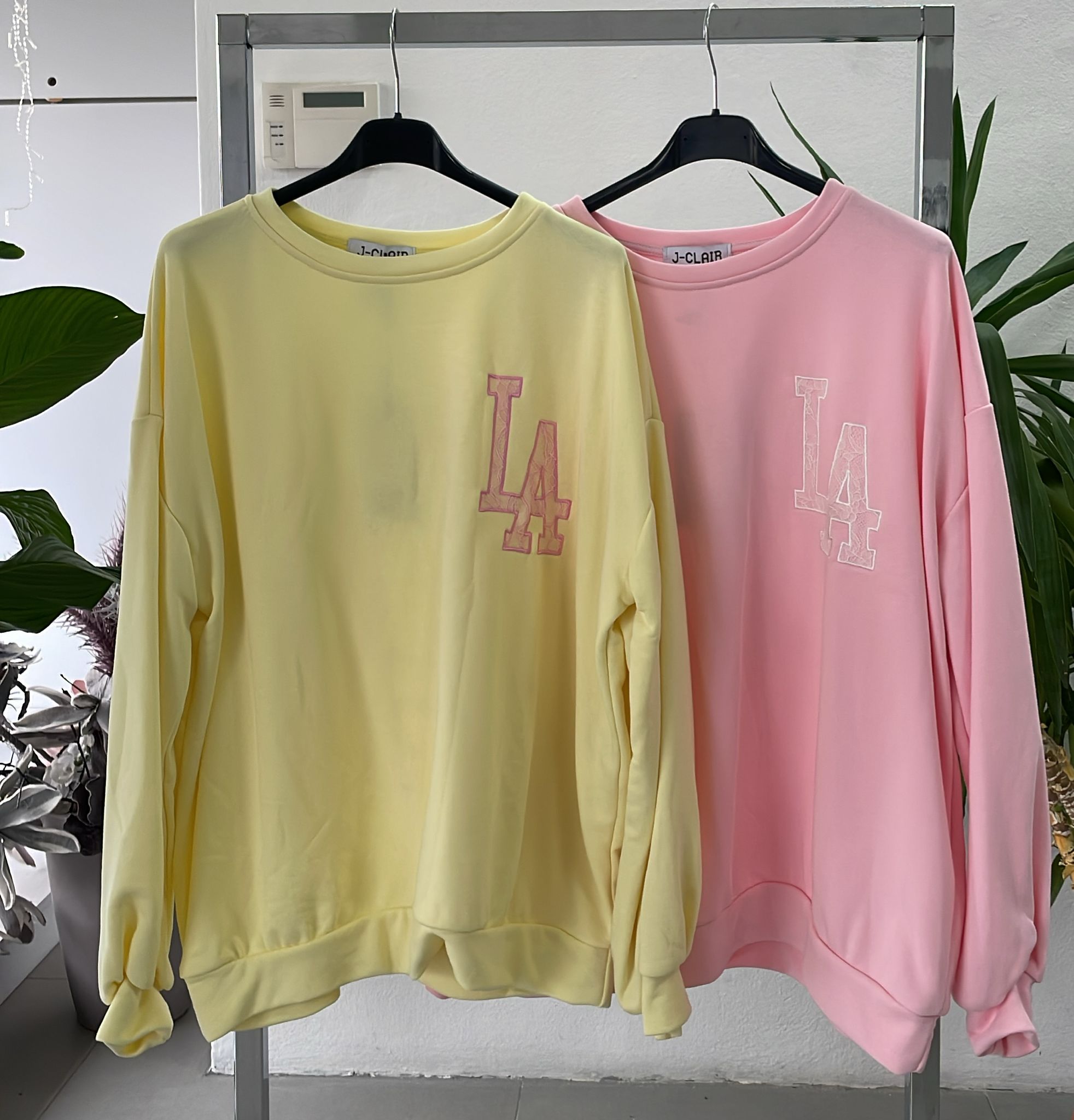 Фото Joie Clair (J-Clair)