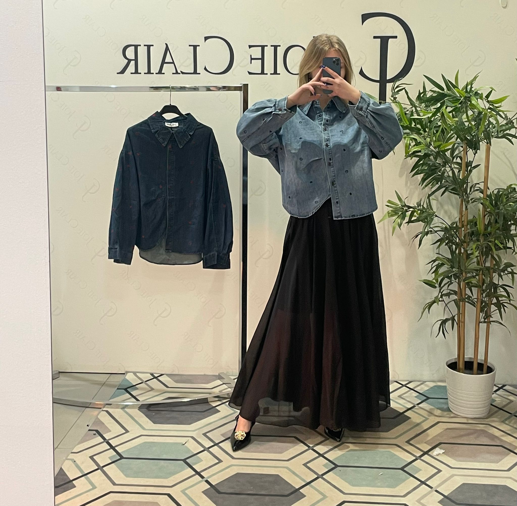 Фото Joie Clair (J-Clair)