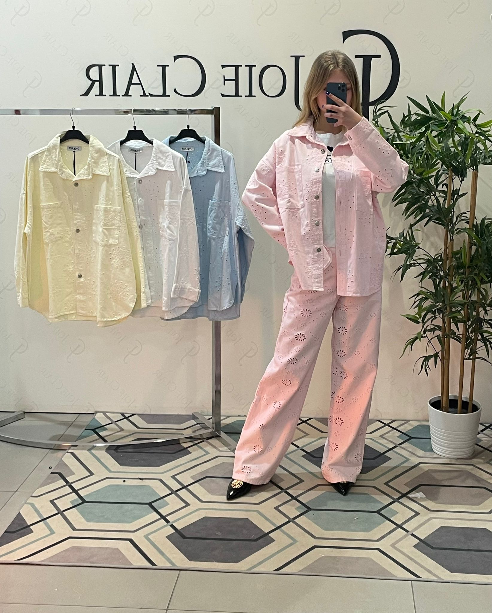 Фото Joie Clair (J-Clair)