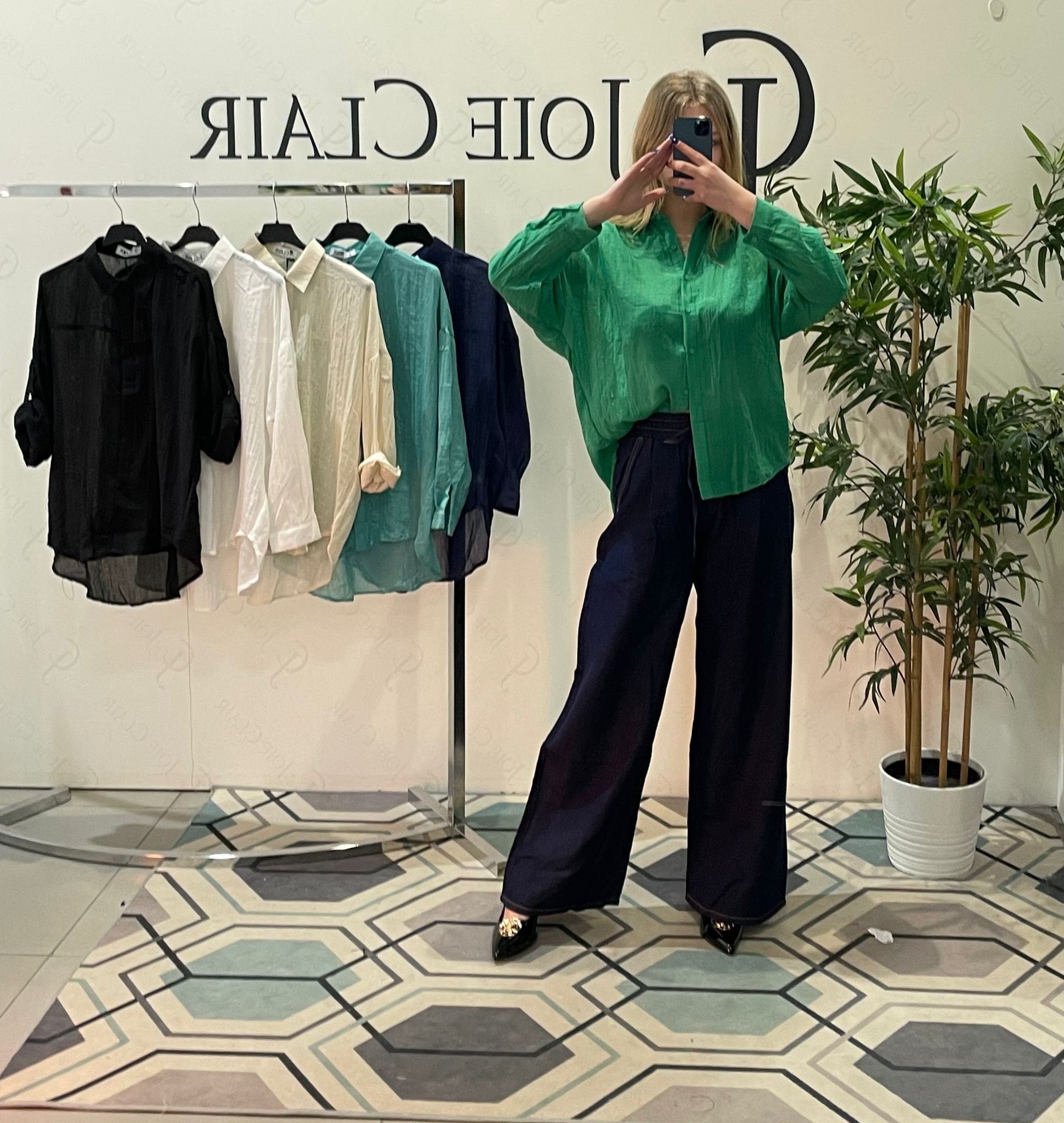 Фото Joie Clair (J-Clair)