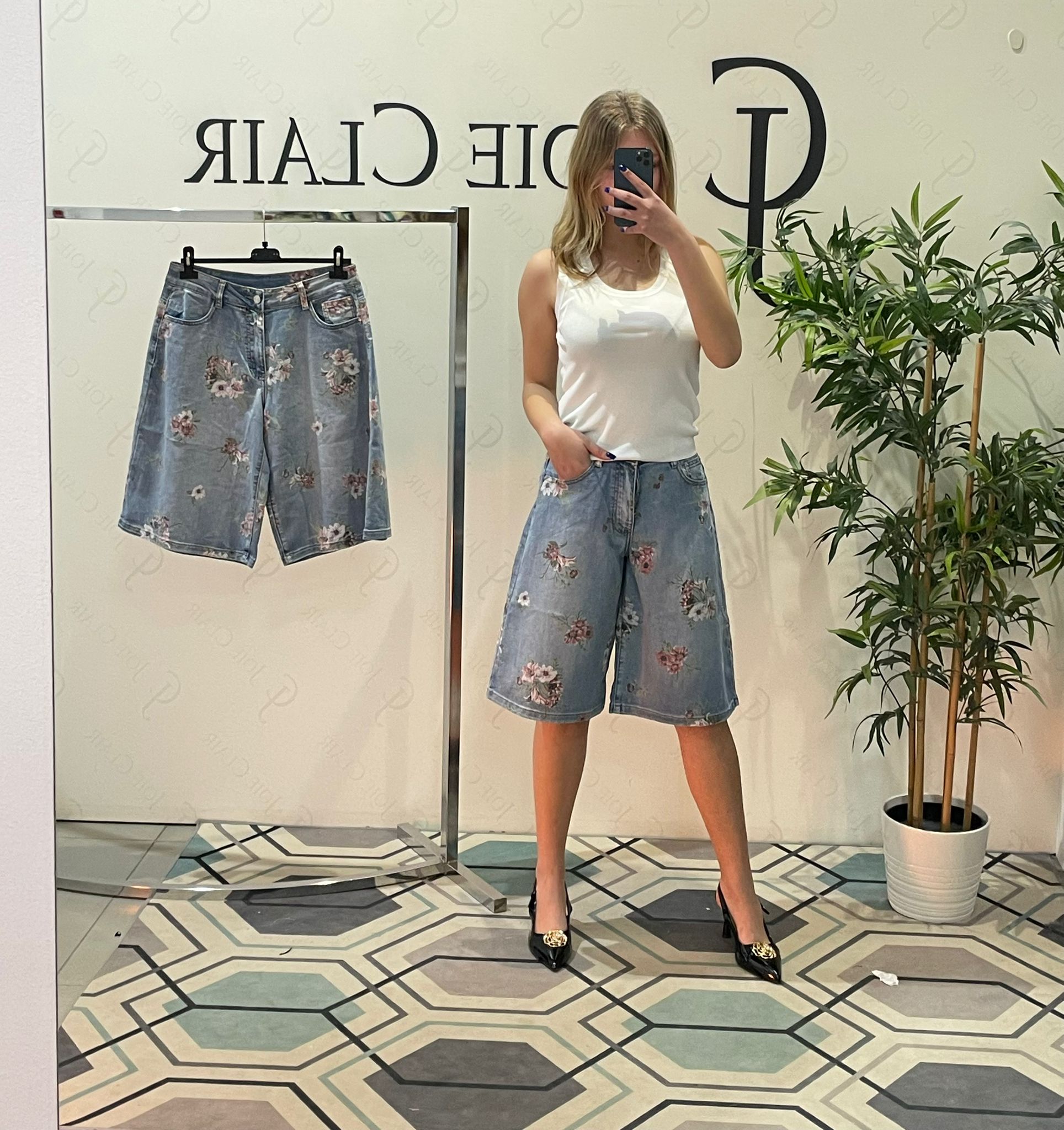 Фото Joie Clair (J-Clair)