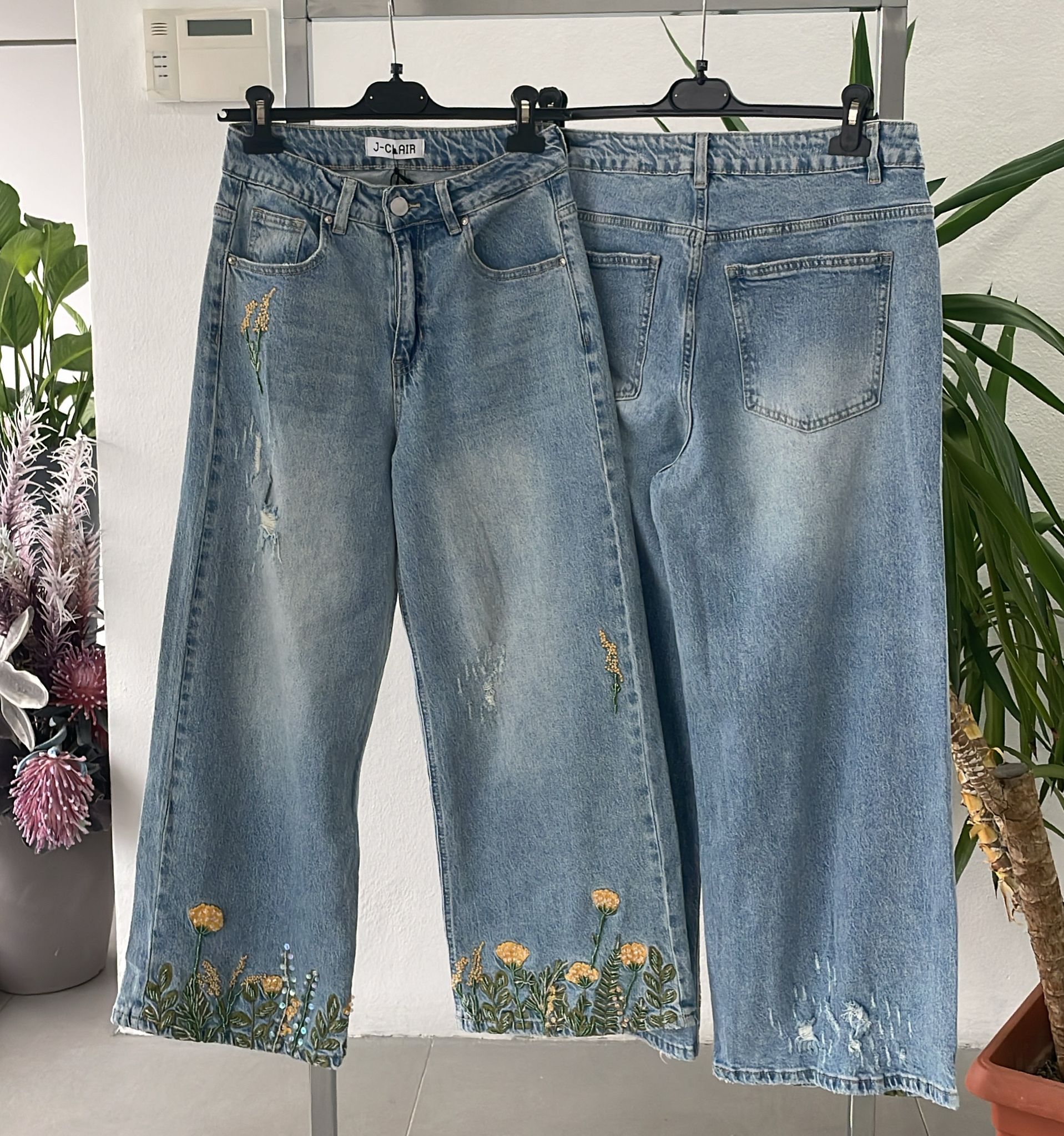 Фото Joie Clair (J-Clair)