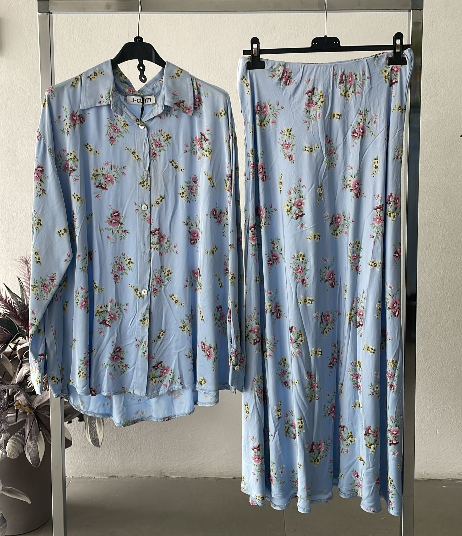 Фото Joie Clair (J-Clair)