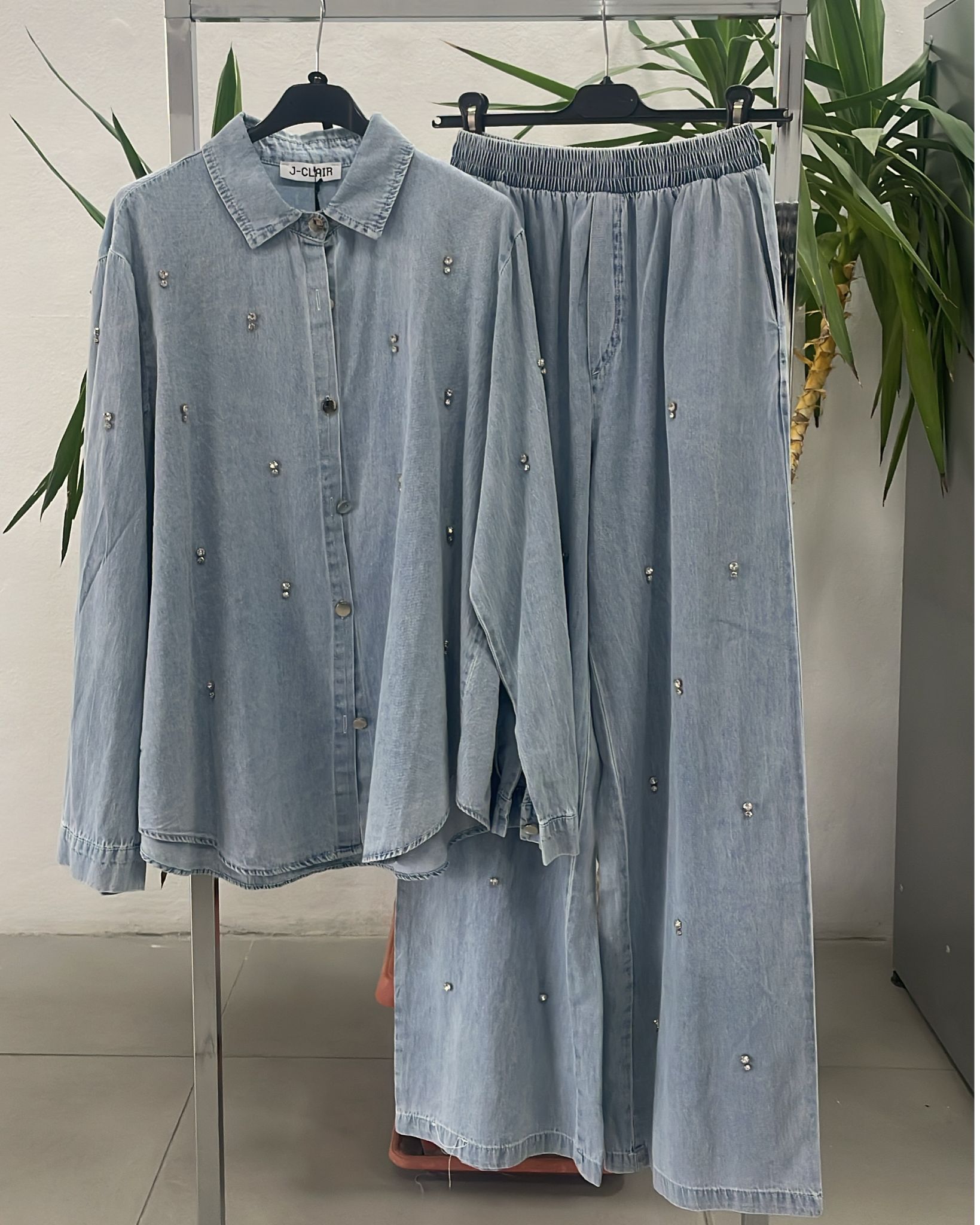 Фото Joie Clair (J-Clair)