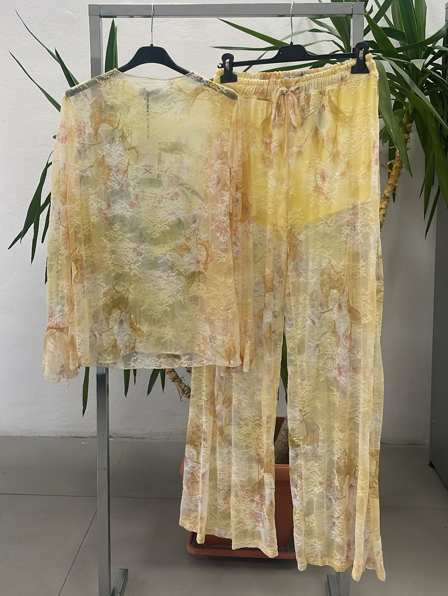 Фото Joie Clair (J-Clair)