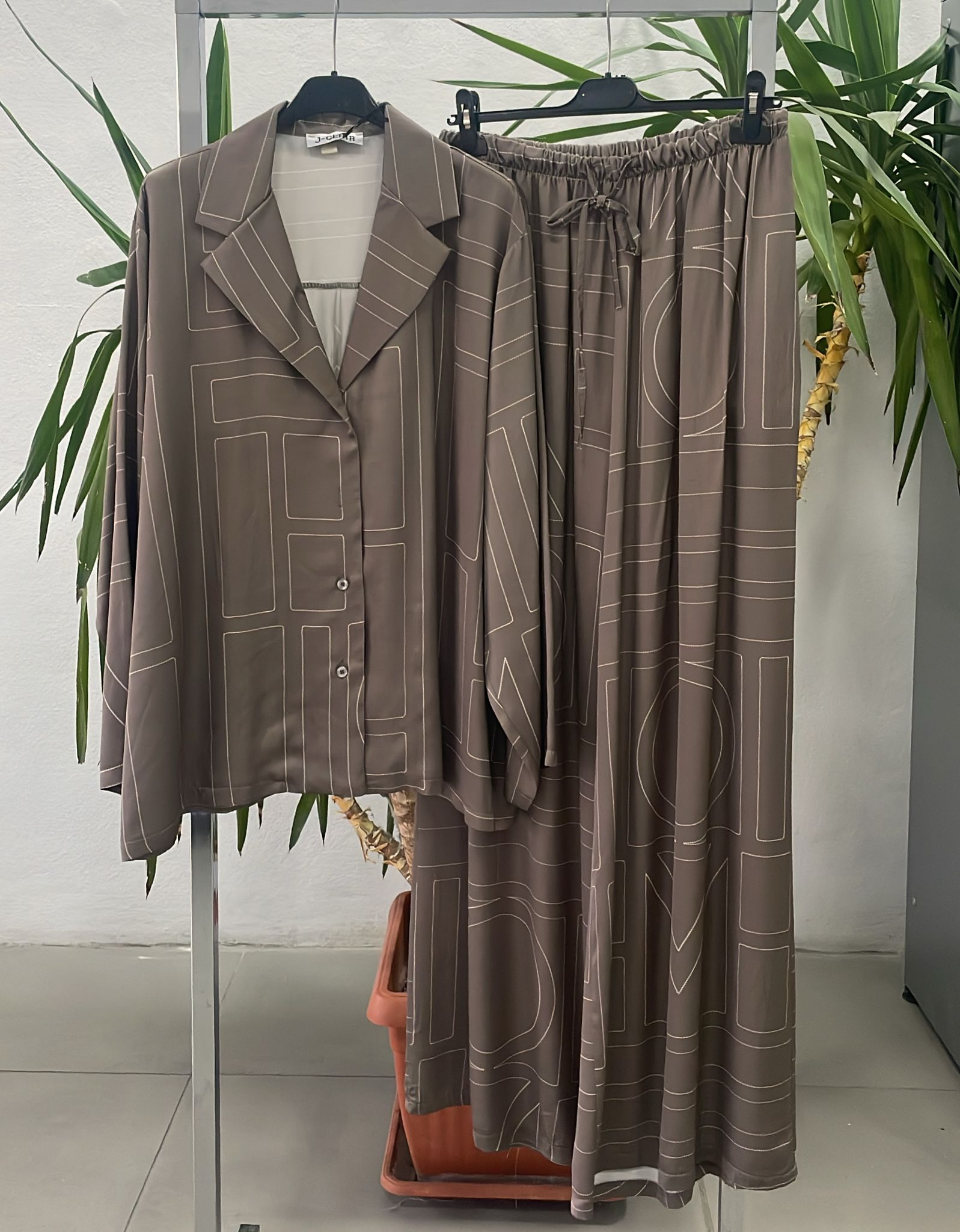 Фото Joie Clair (J-Clair)