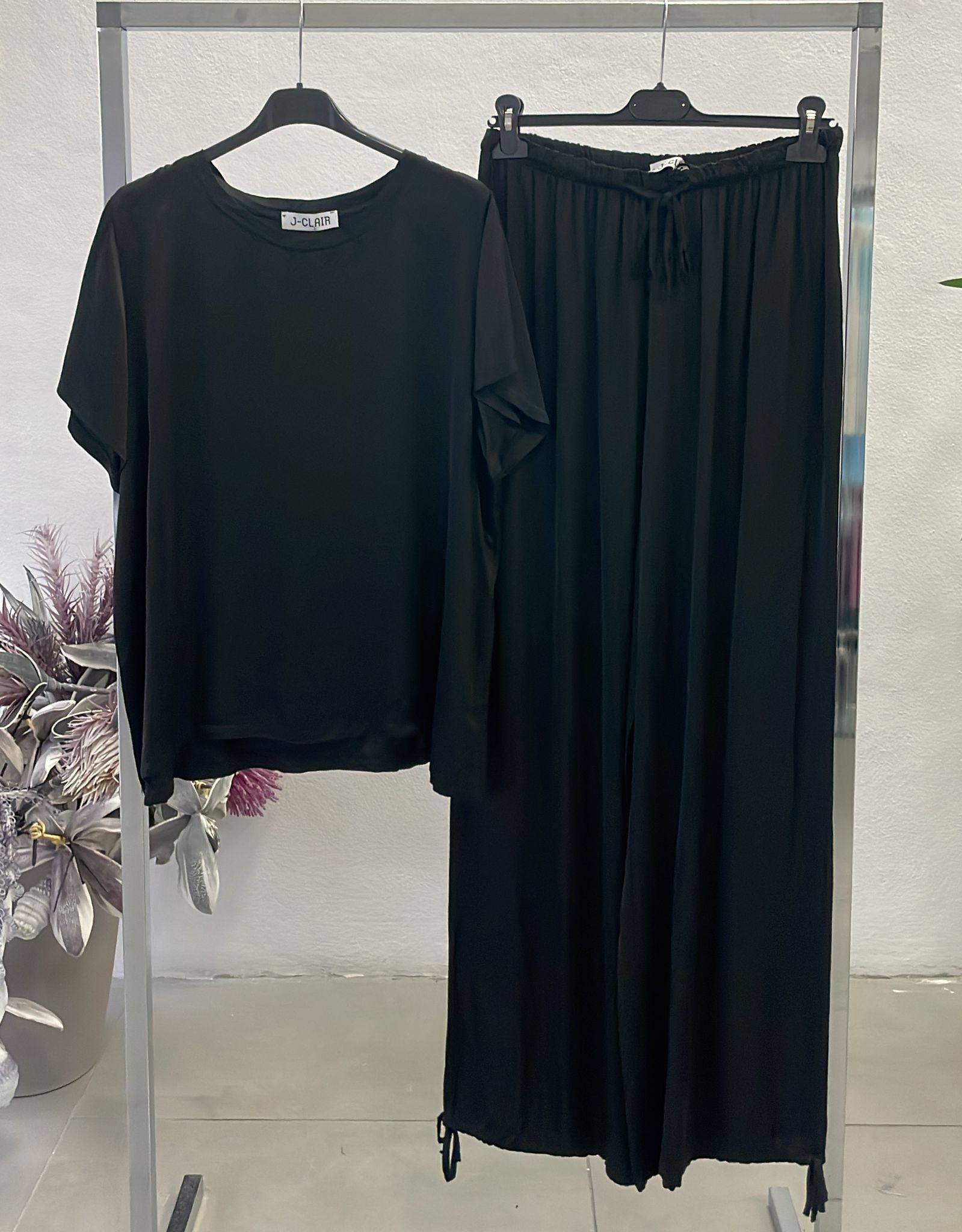 Фото Joie Clair (J-Clair)