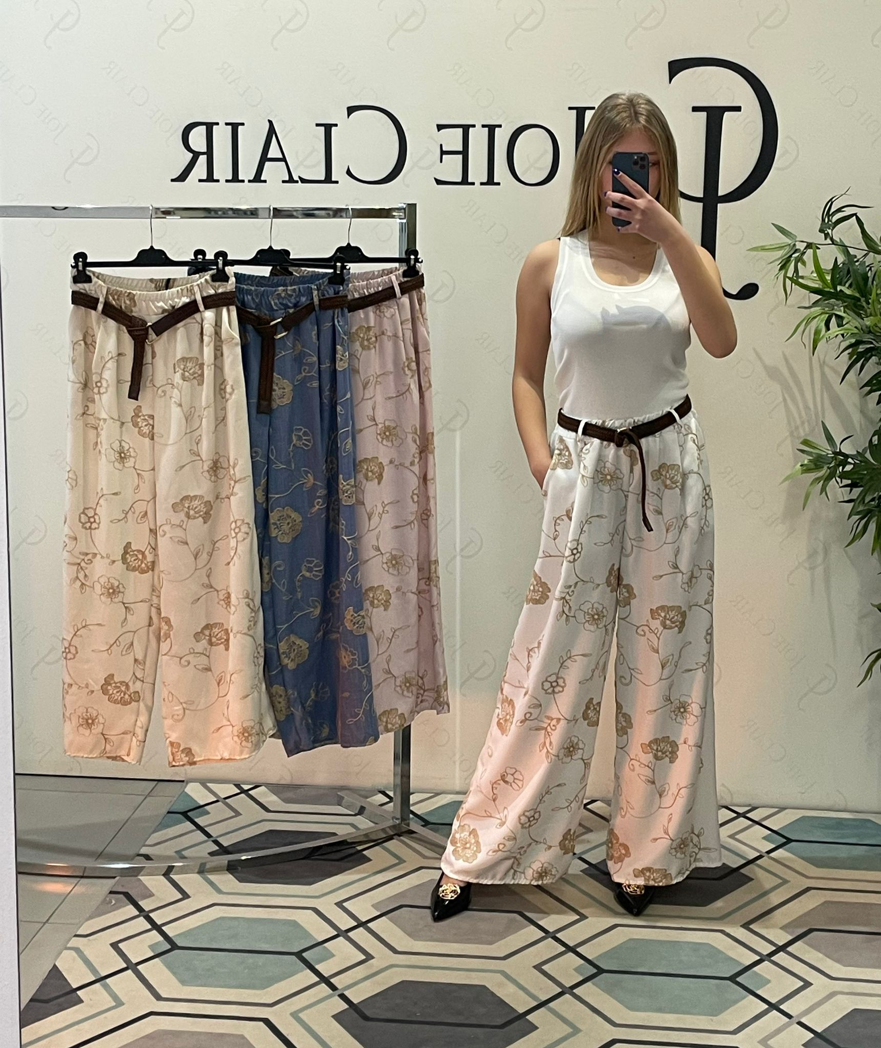 Фото Joie Clair (J-Clair)