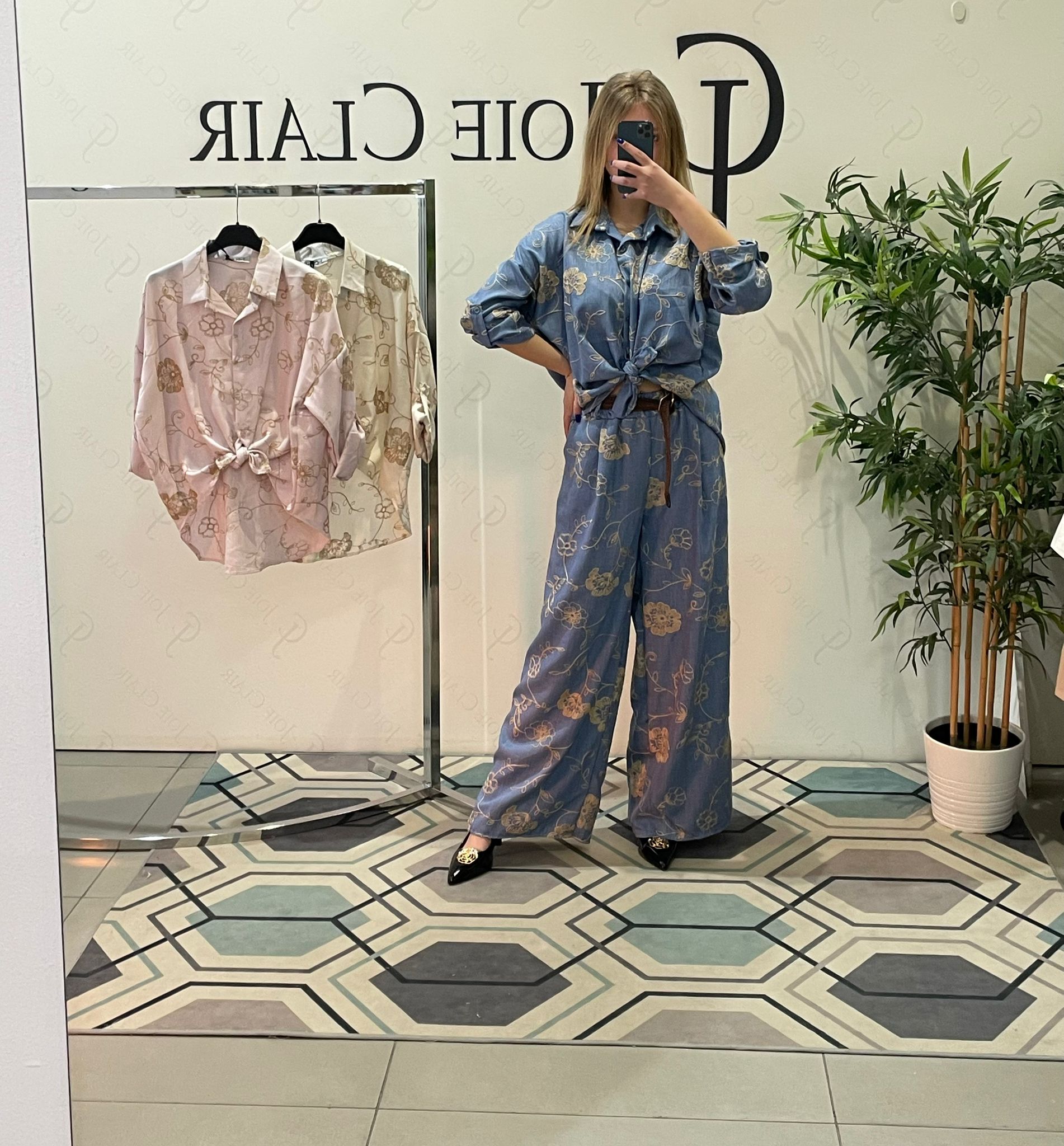 Фото Joie Clair (J-Clair)