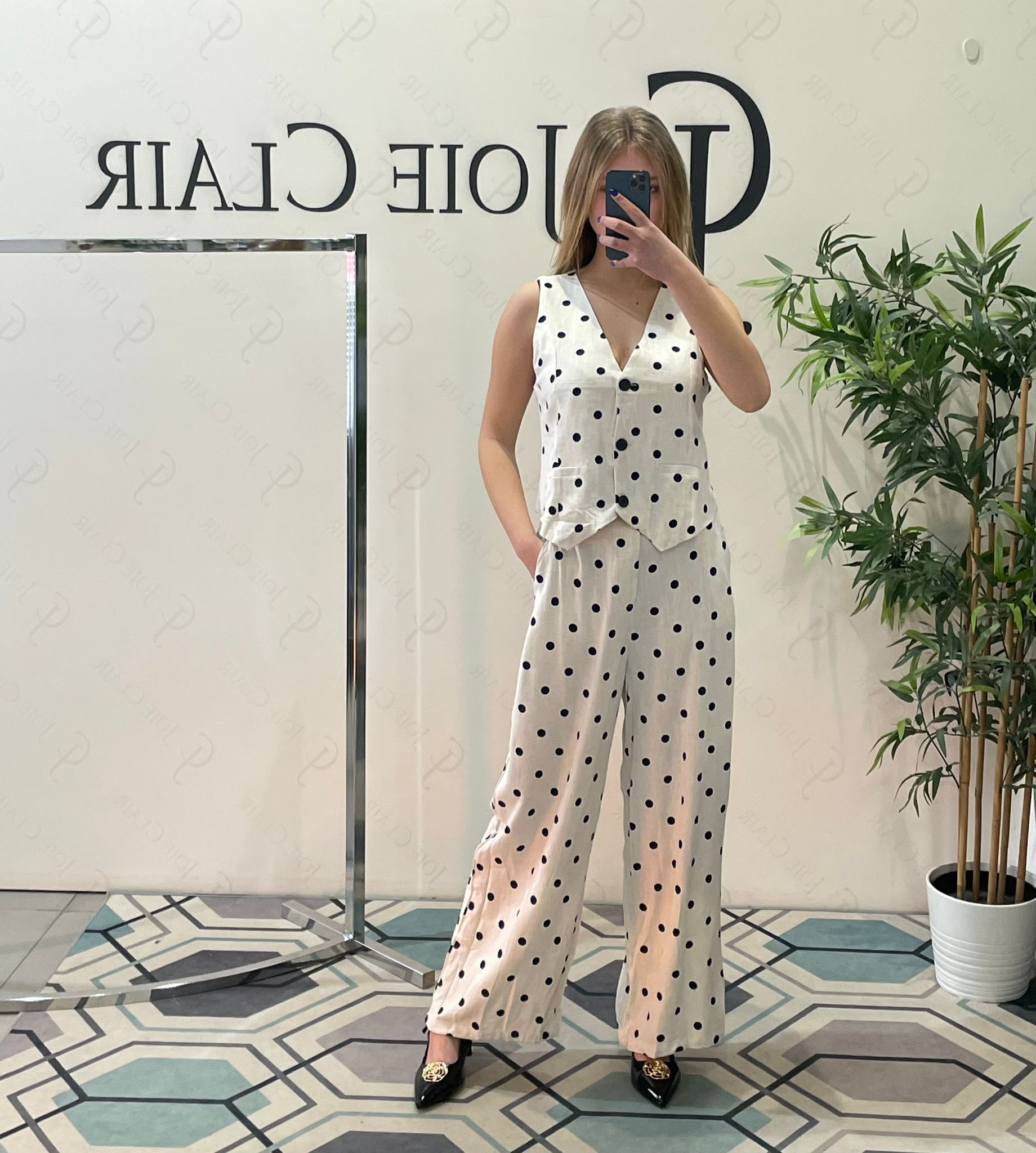 Фото Joie Clair (J-Clair)