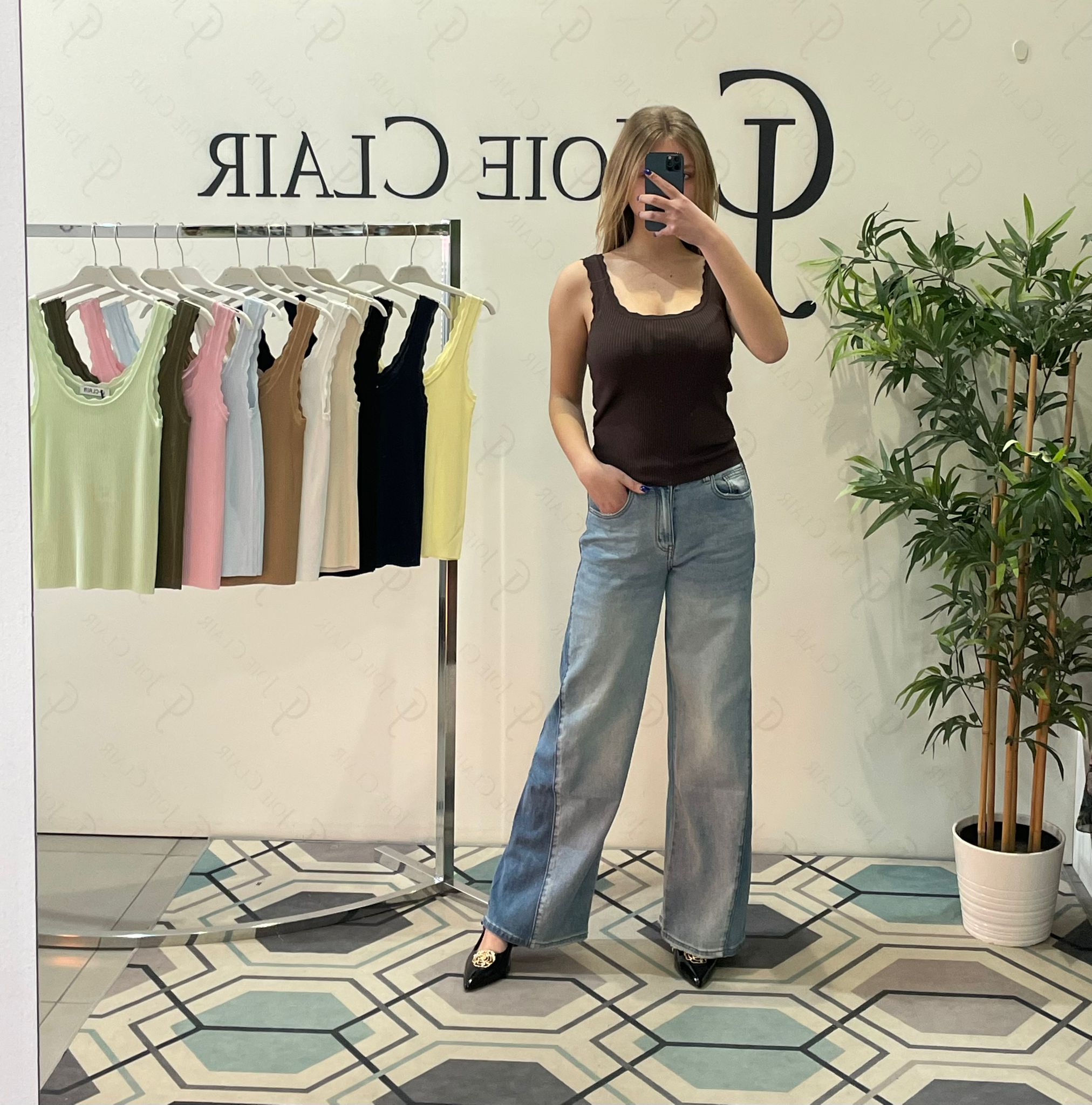 Фото Joie Clair (J-Clair)