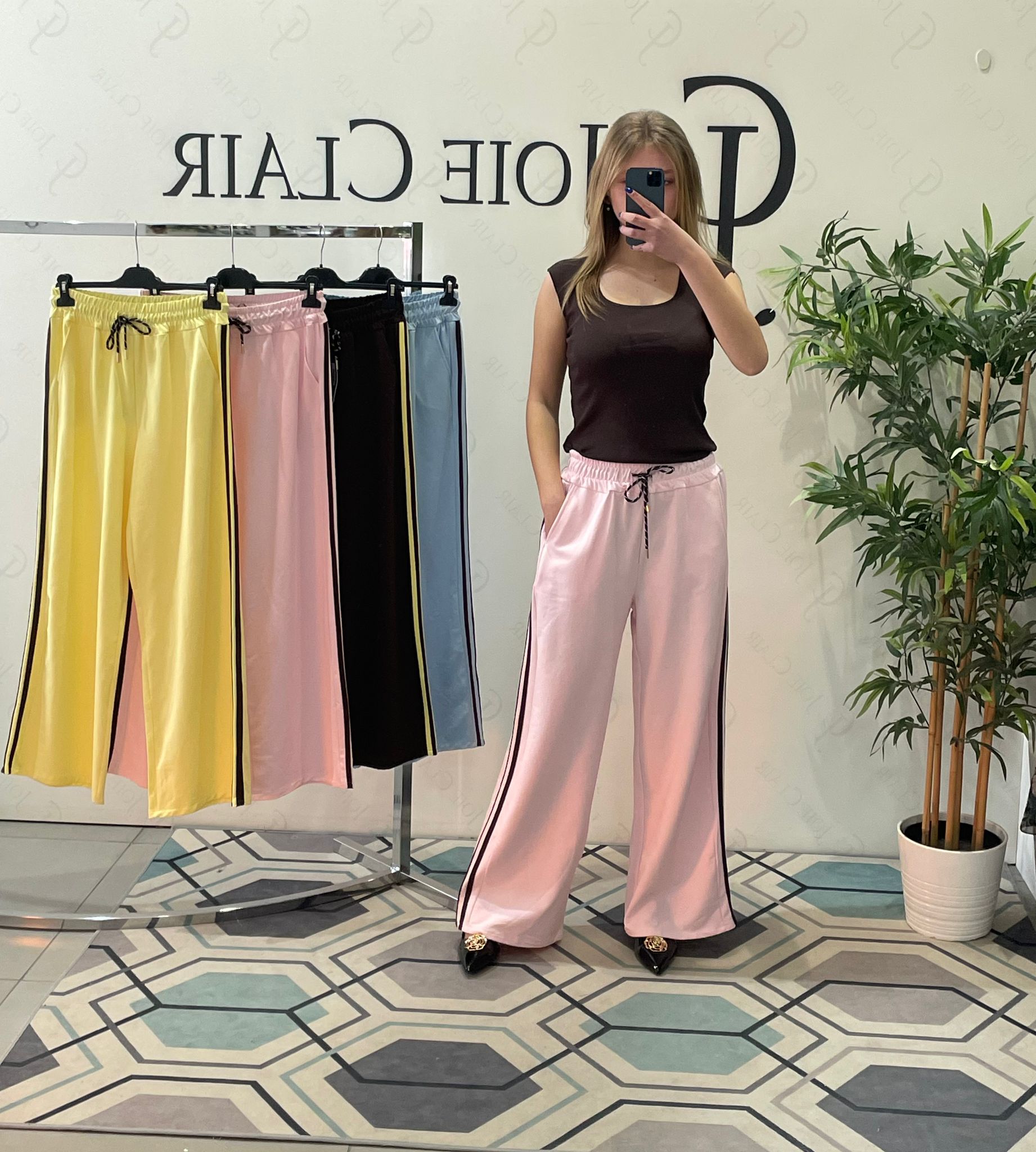 Фото Joie Clair (J-Clair)