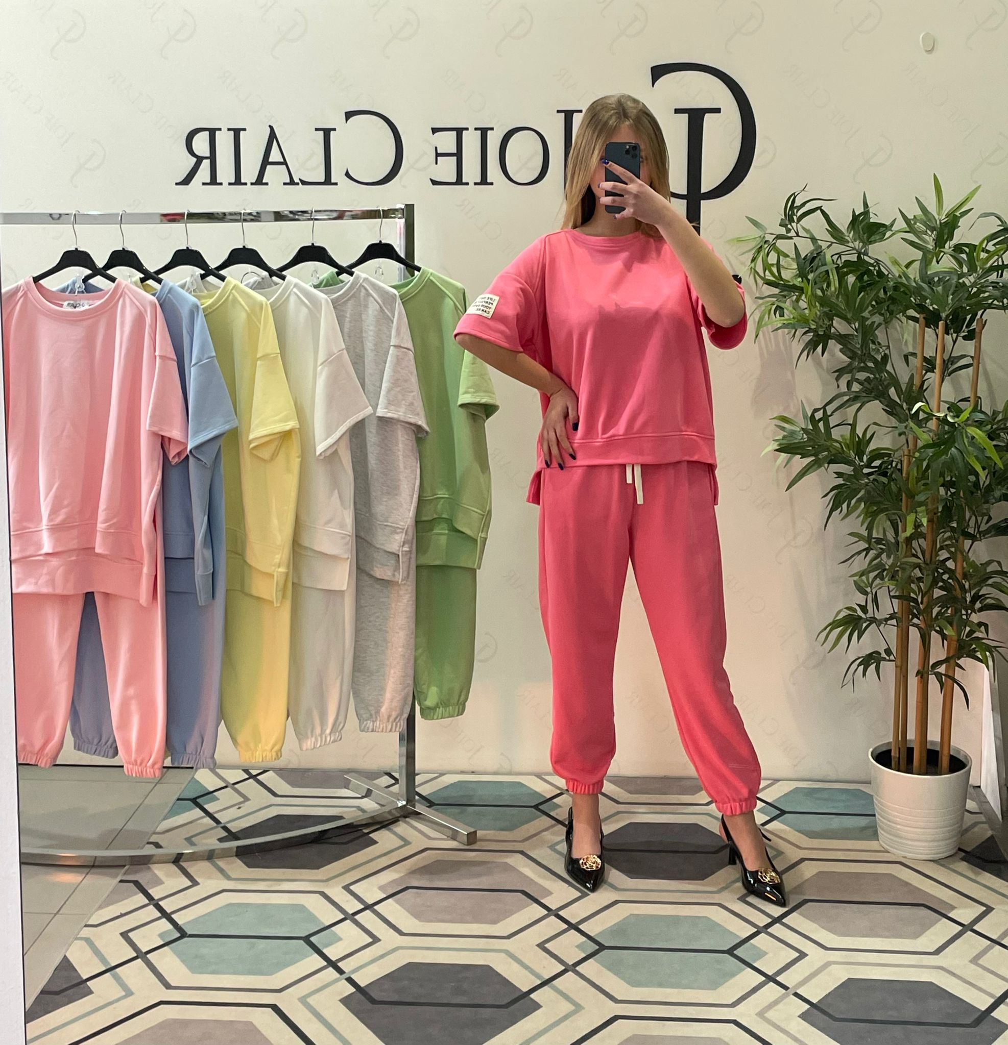 Фото Joie Clair (J-Clair)