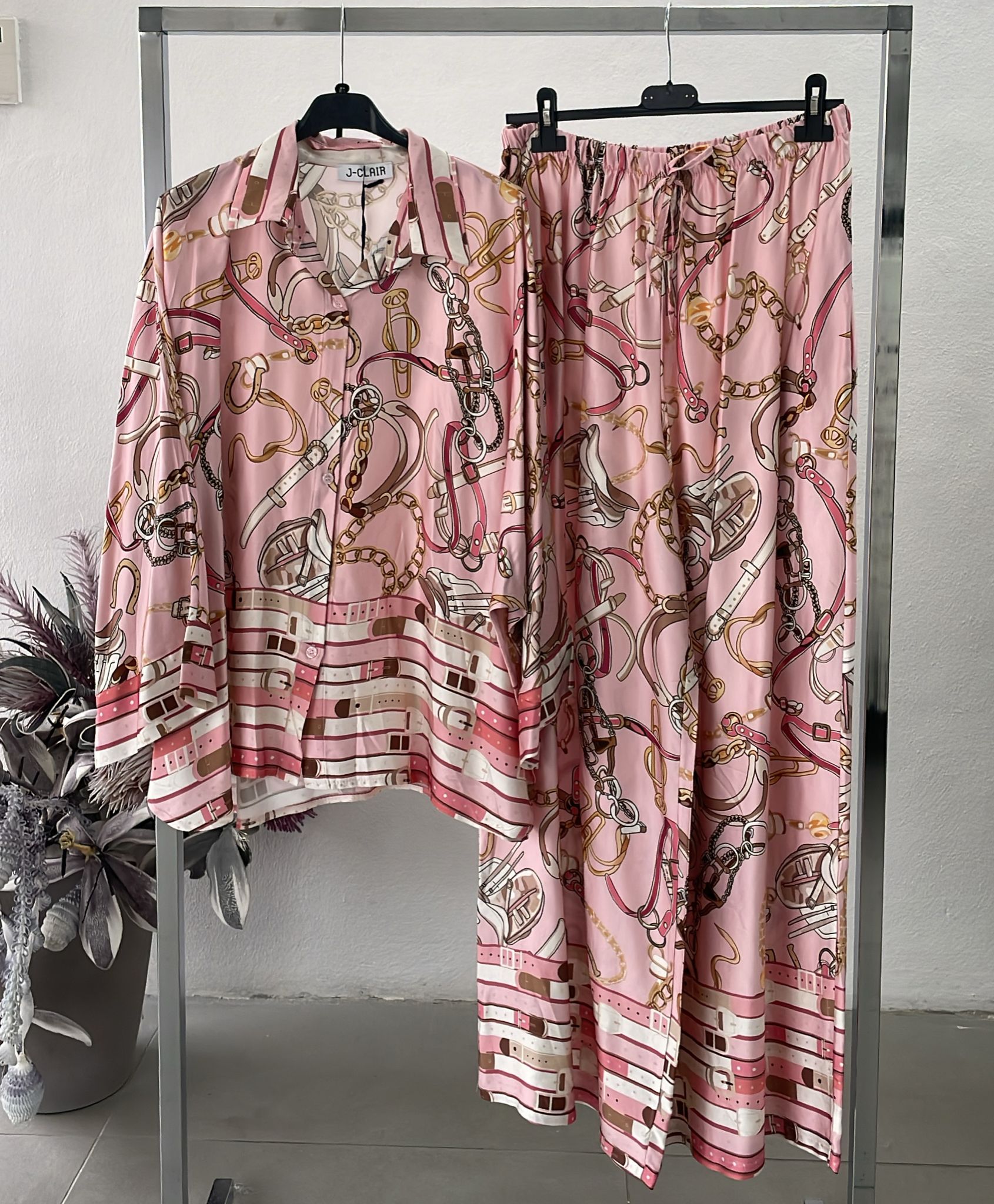 Фото Joie Clair (J-Clair)