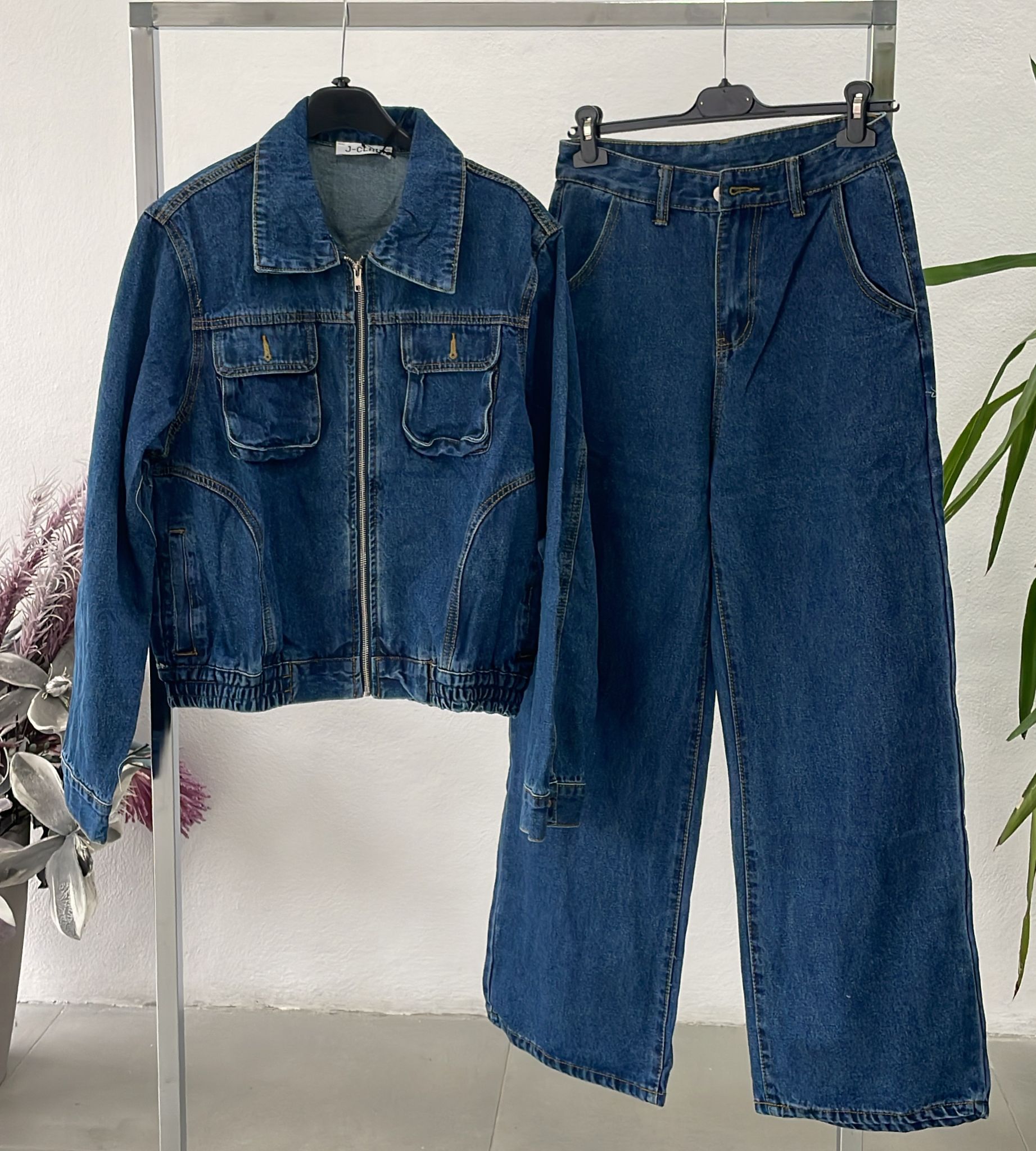 Фото Joie Clair (J-Clair)