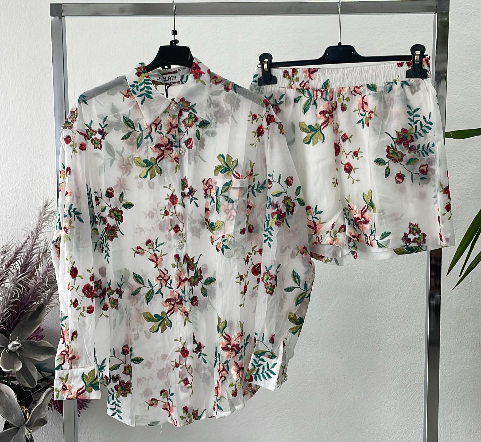 Фото Joie Clair (J-Clair)