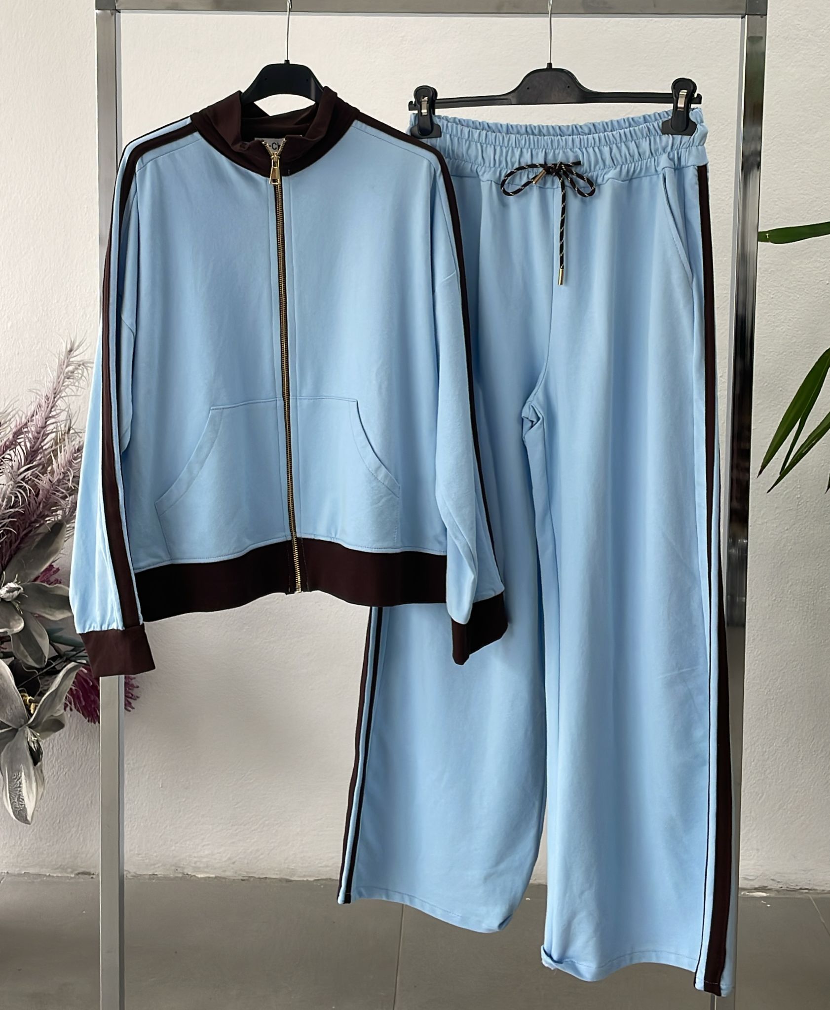 Фото Joie Clair (J-Clair)