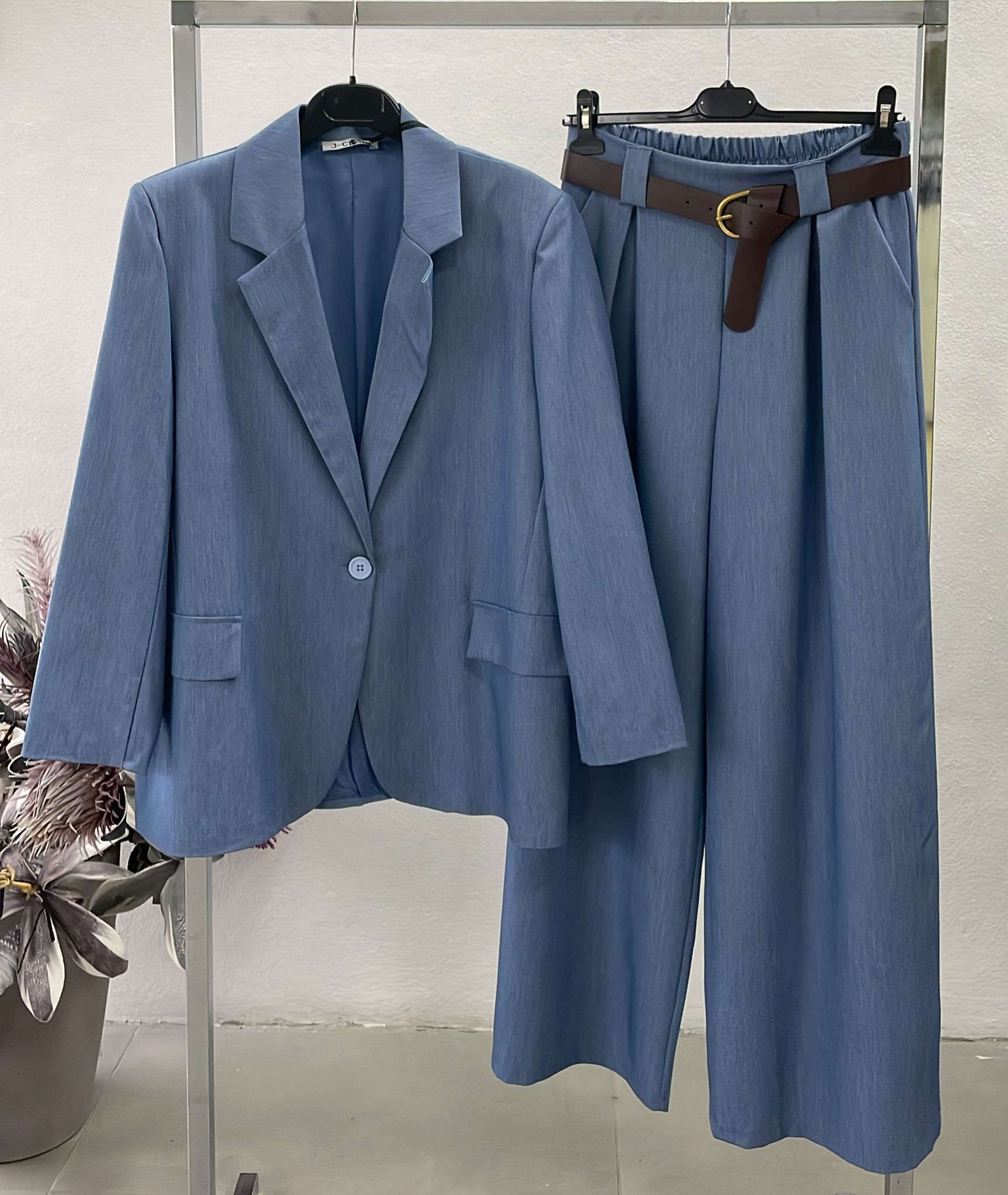 Фото Joie Clair (J-Clair)