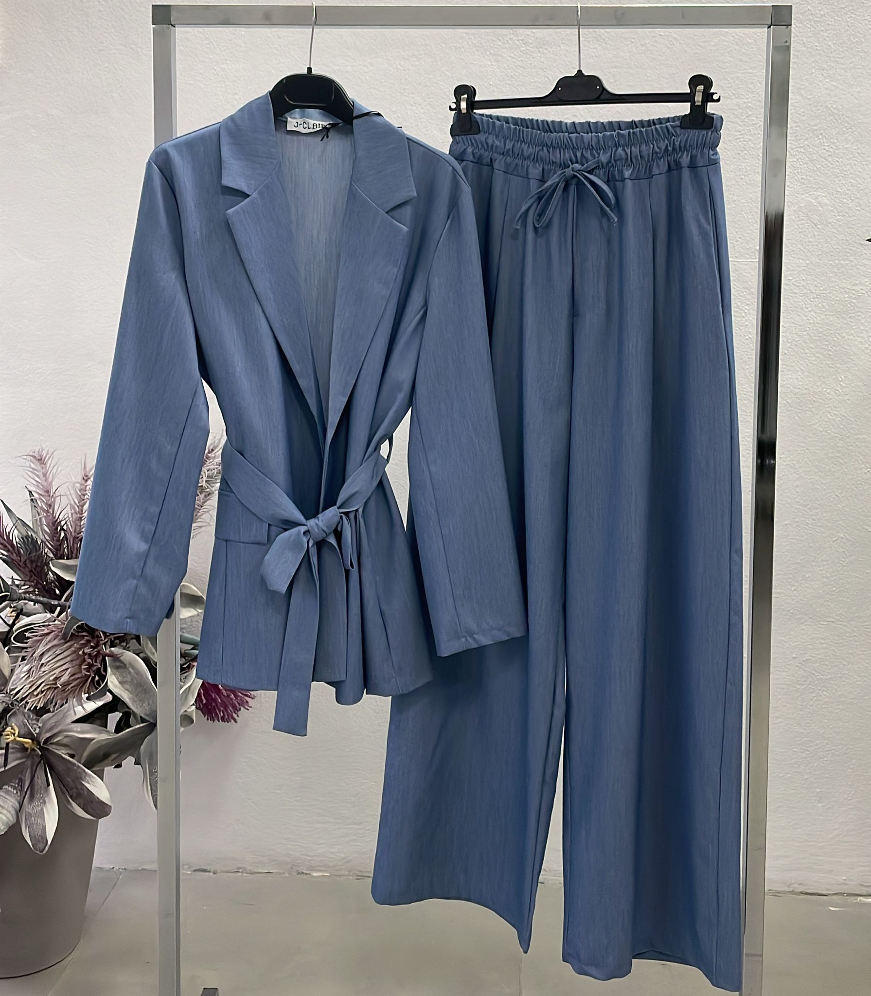 Фото Joie Clair (J-Clair)