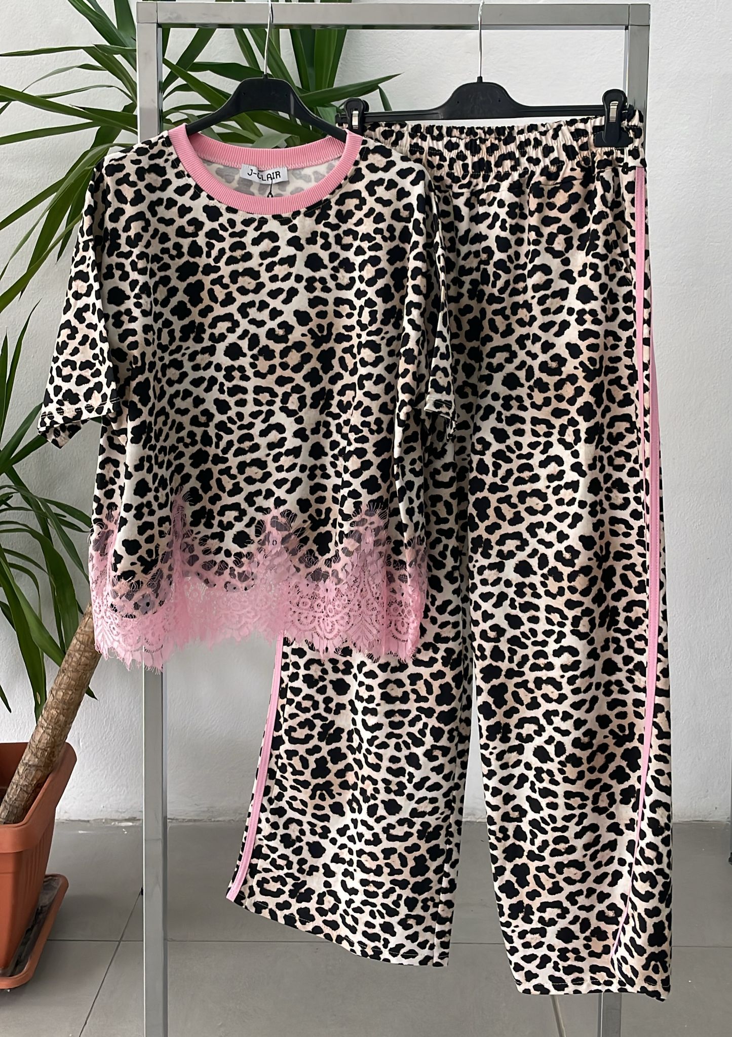 Фото Joie Clair (J-Clair)