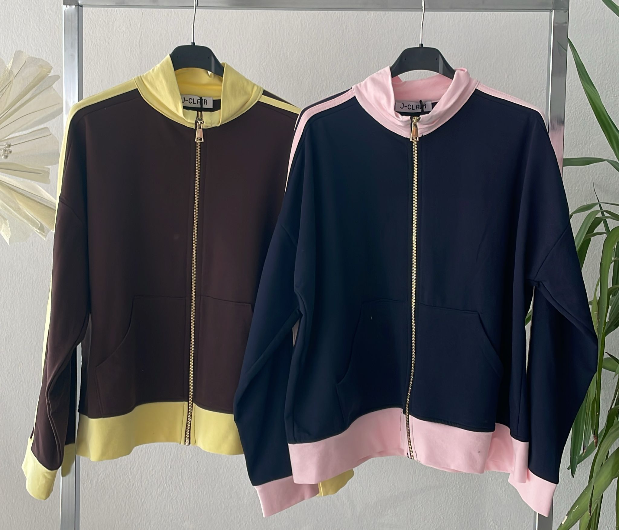 Фото Joie Clair (J-Clair)