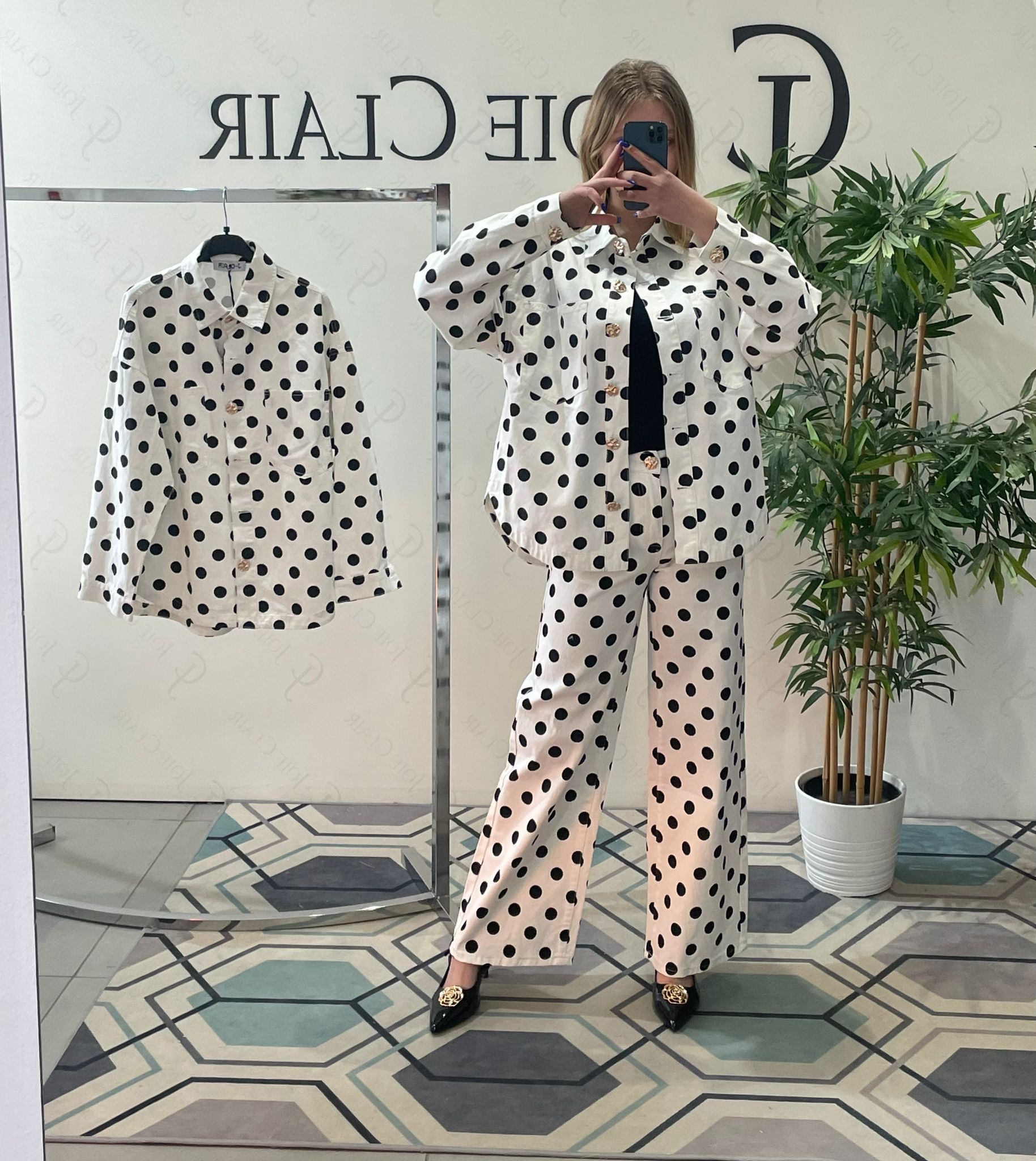 Фото Joie Clair (J-Clair)