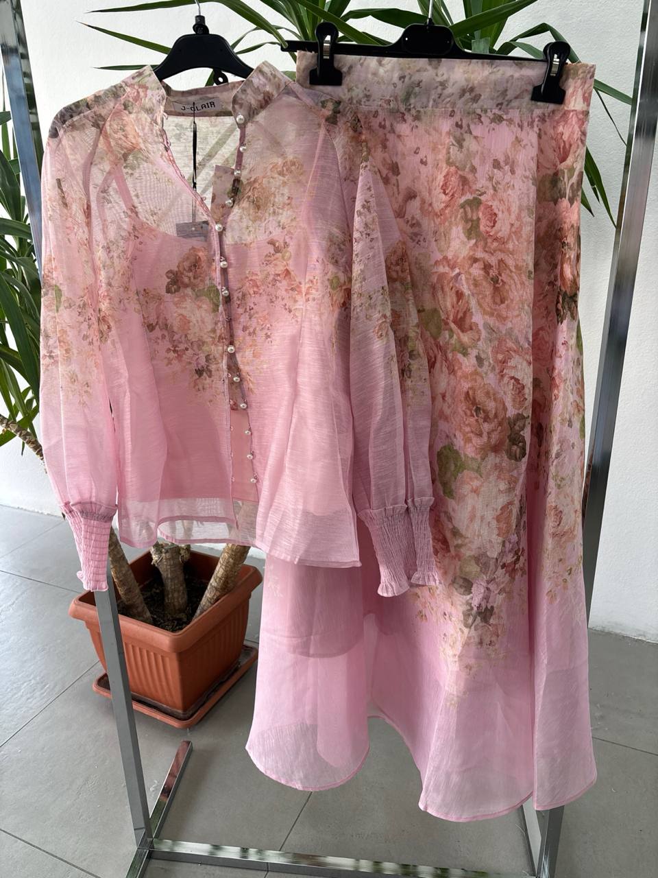 Фото Joie Clair (J-Clair)