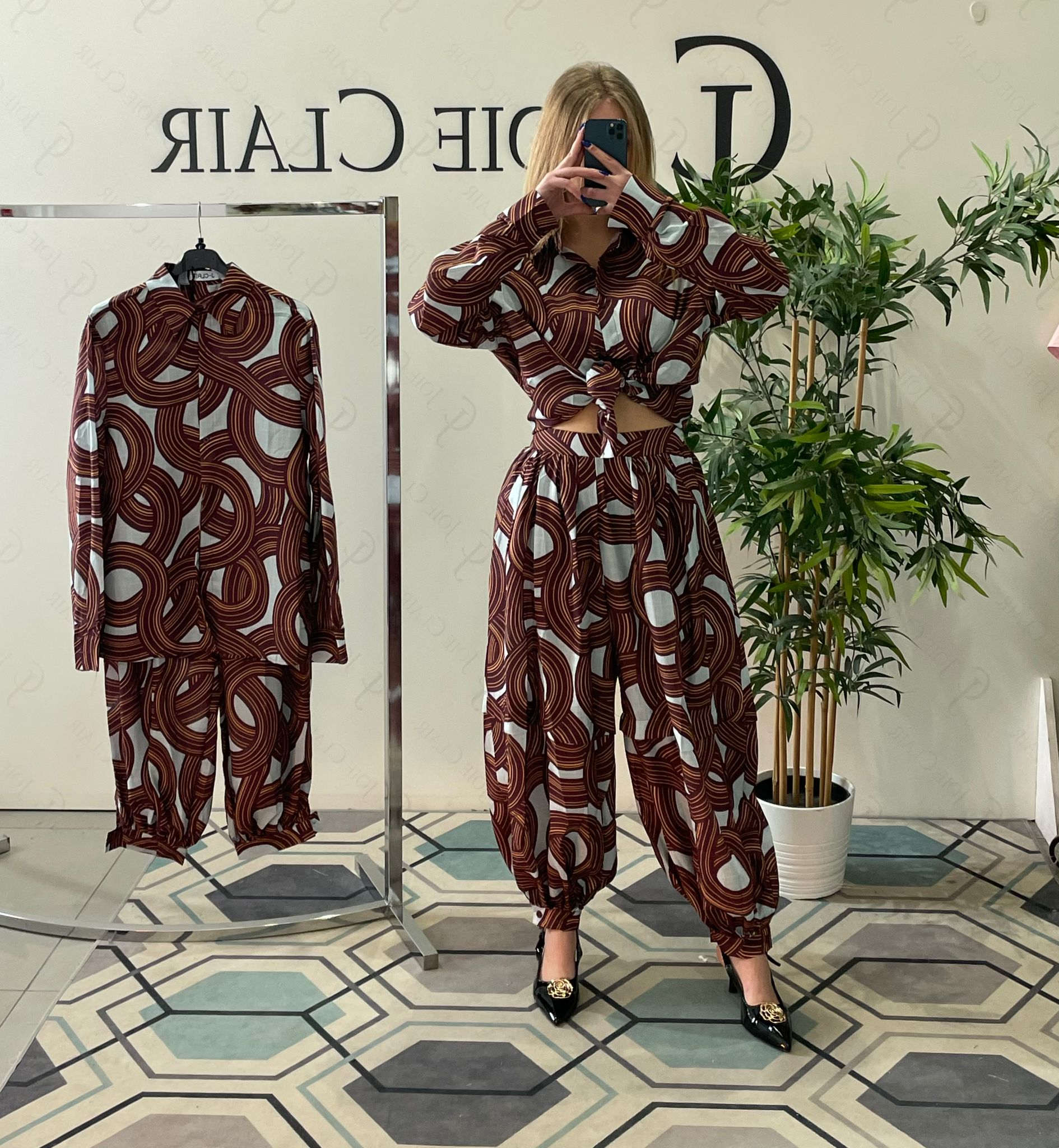 Фото Joie Clair (J-Clair)