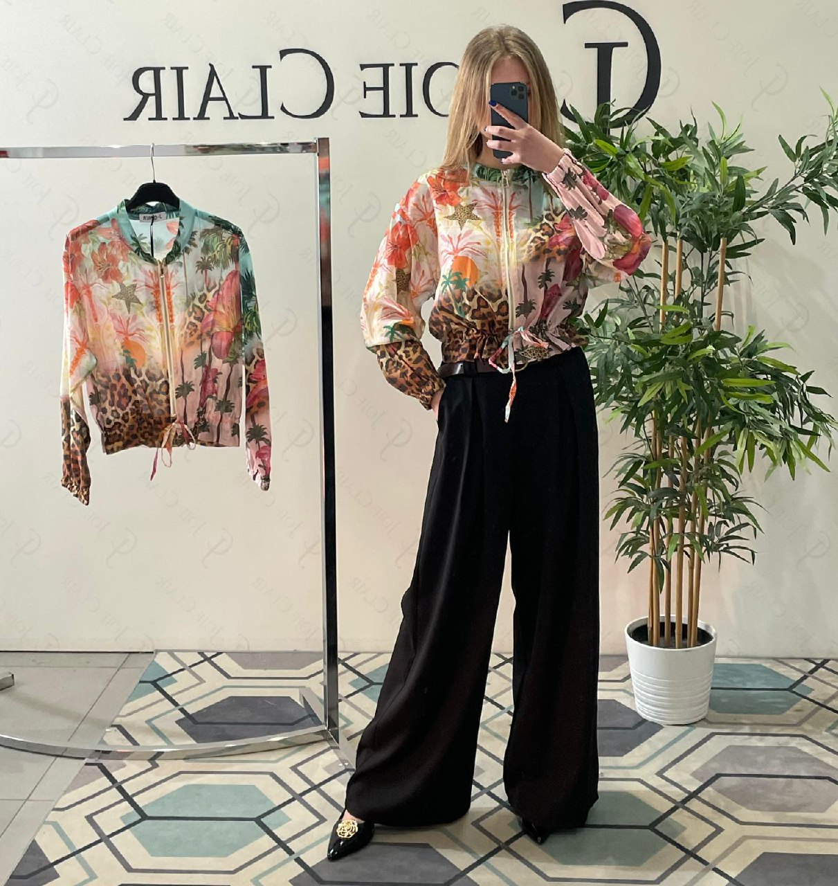 Фото Joie Clair (J-Clair)