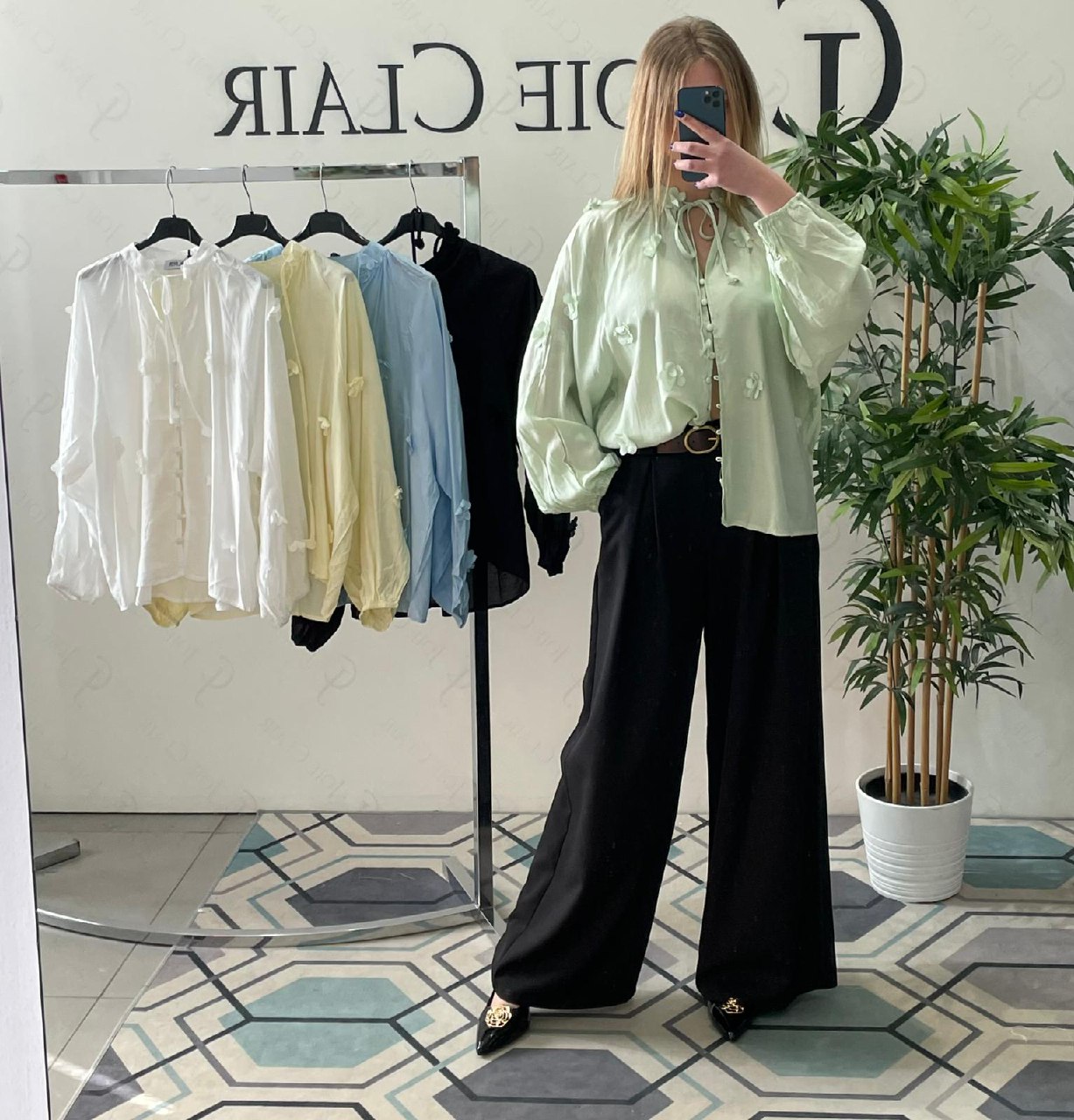 Фото Joie Clair (J-Clair)