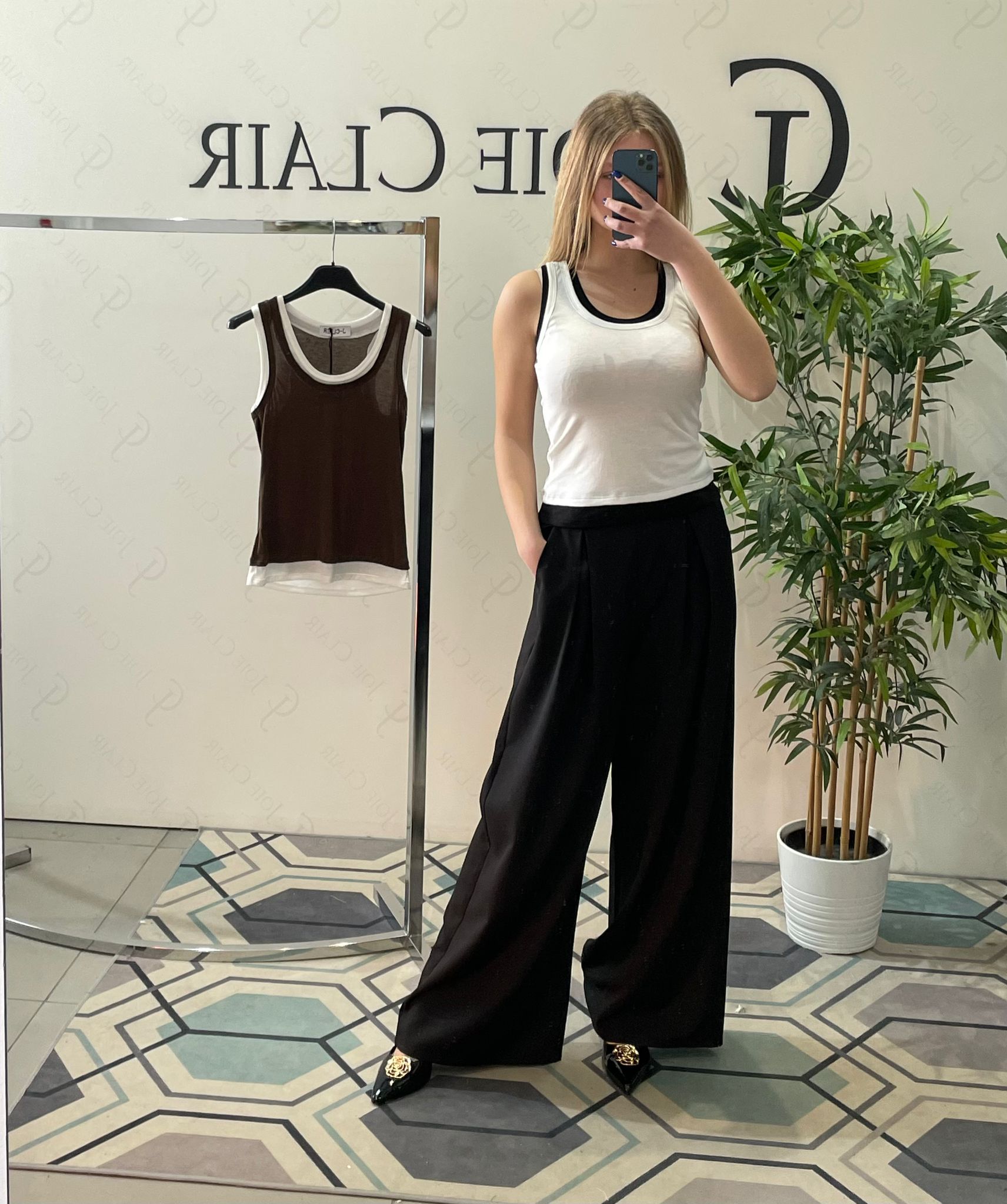 Фото Joie Clair (J-Clair)