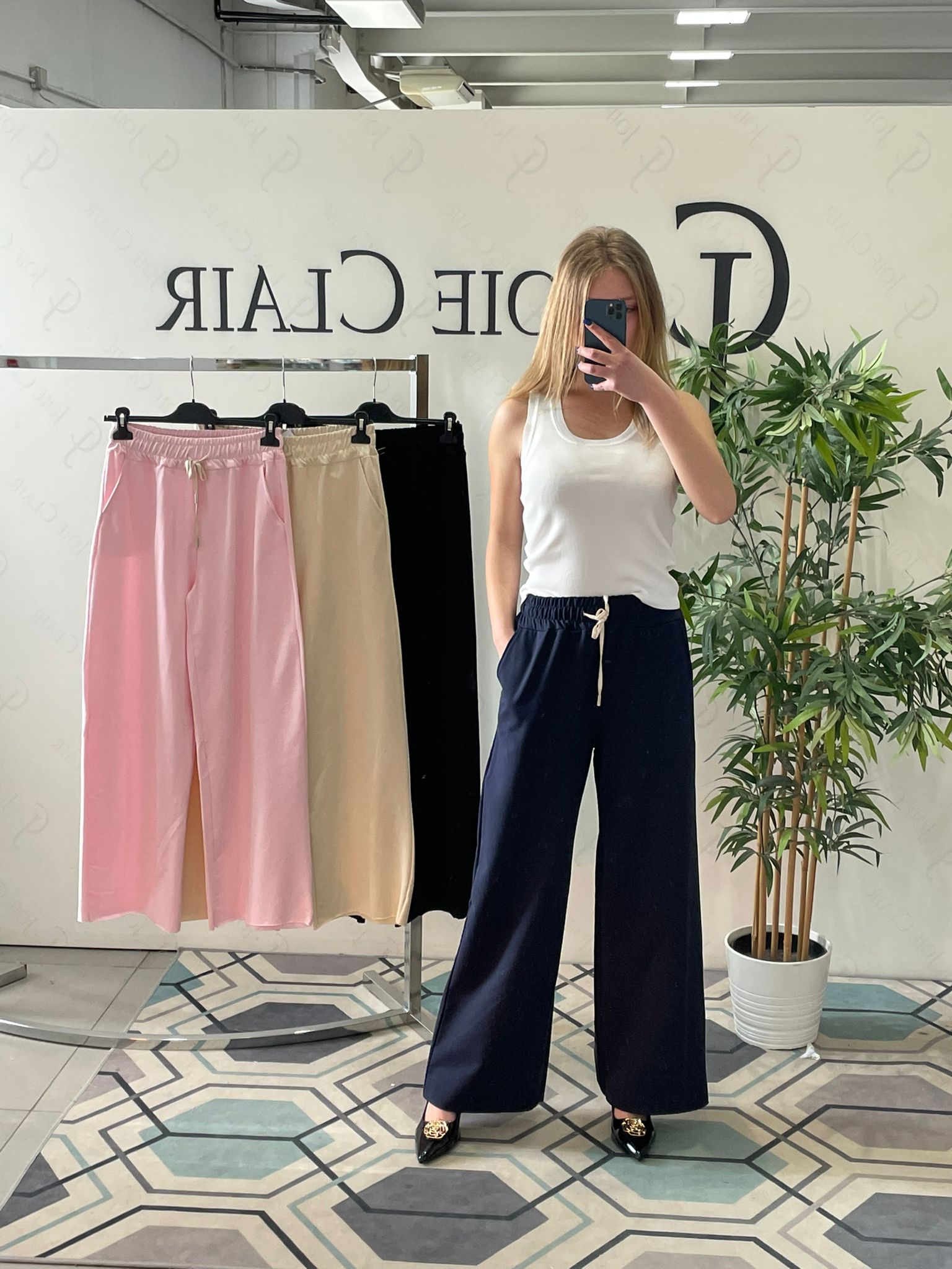 Фото Joie Clair (J-Clair)