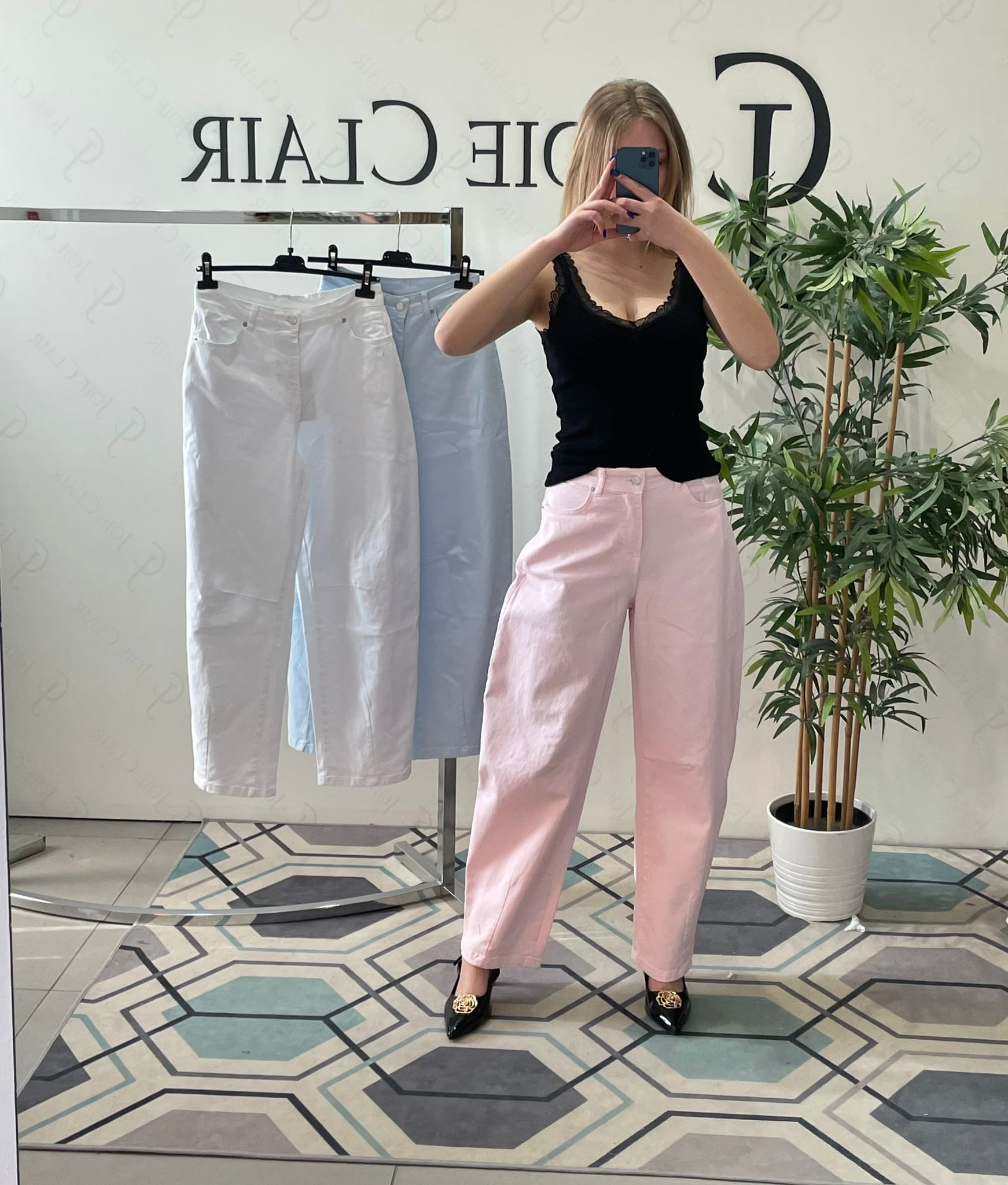 Фото Joie Clair (J-Clair)