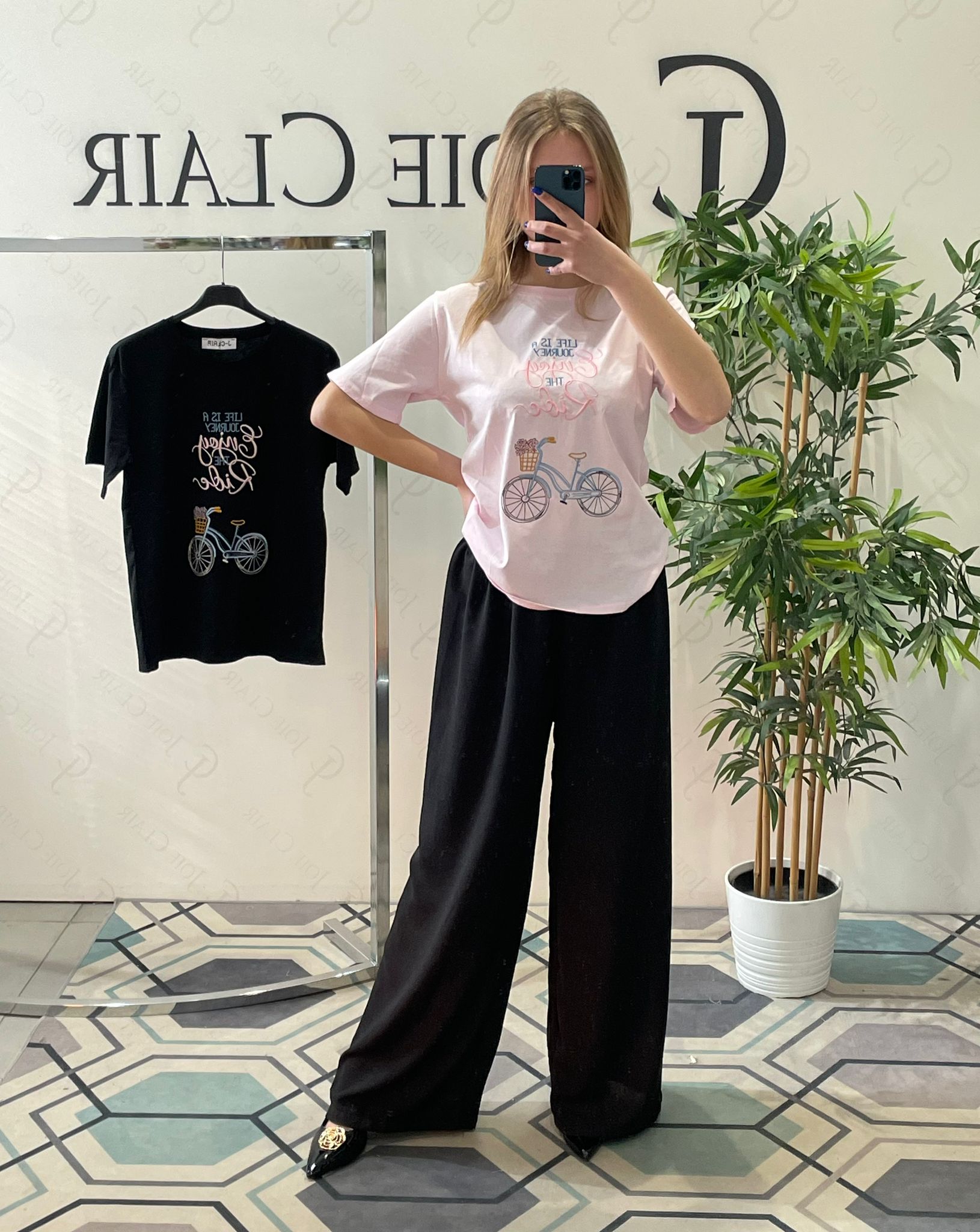 Фото Joie Clair (J-Clair)