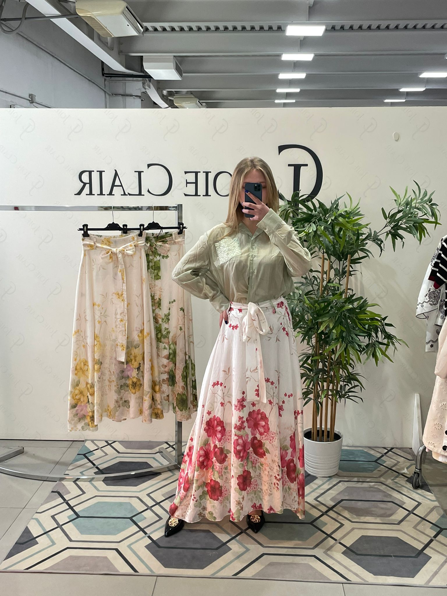 Фото Joie Clair (J-Clair)