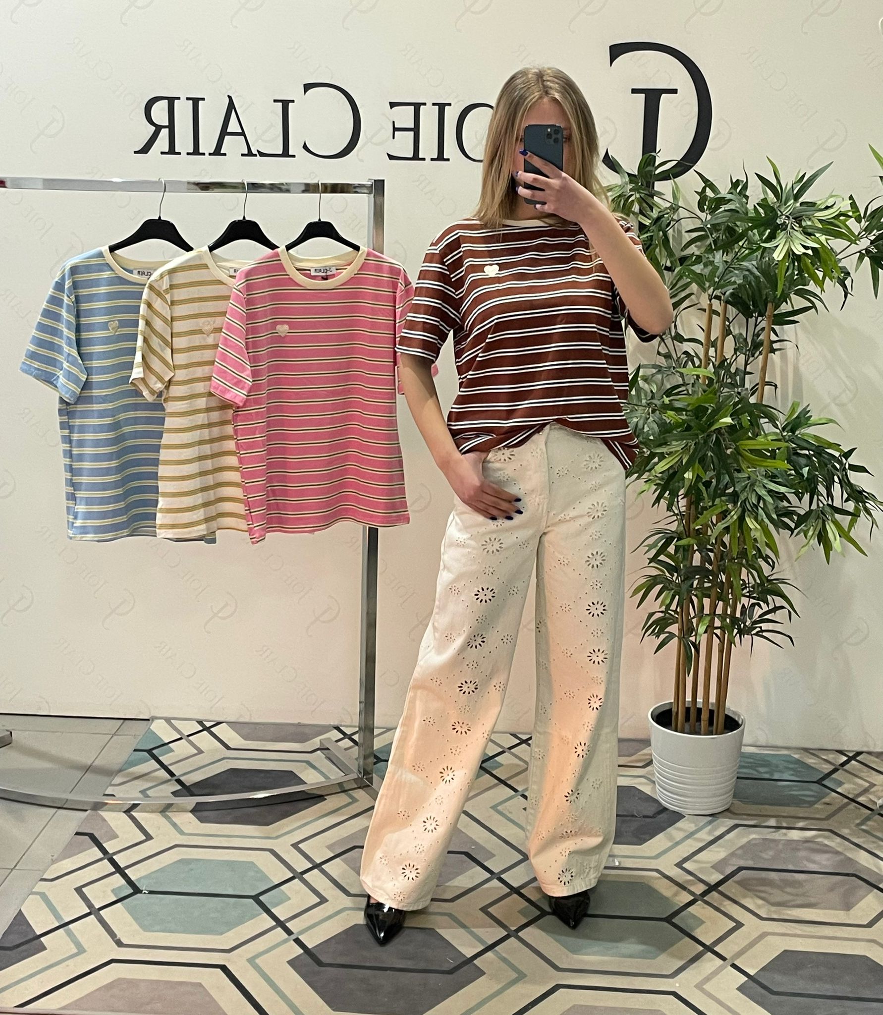 Фото Joie Clair (J-Clair)