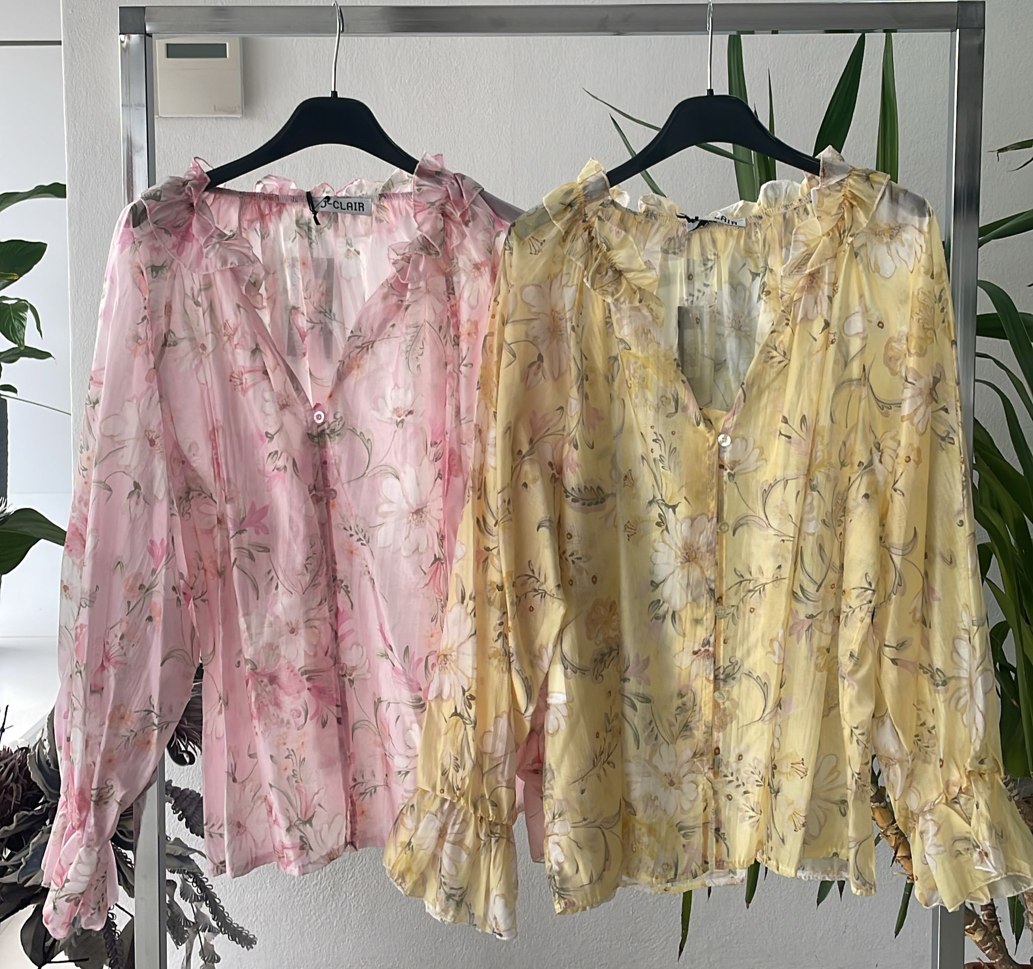 Фото Joie Clair (J-Clair)