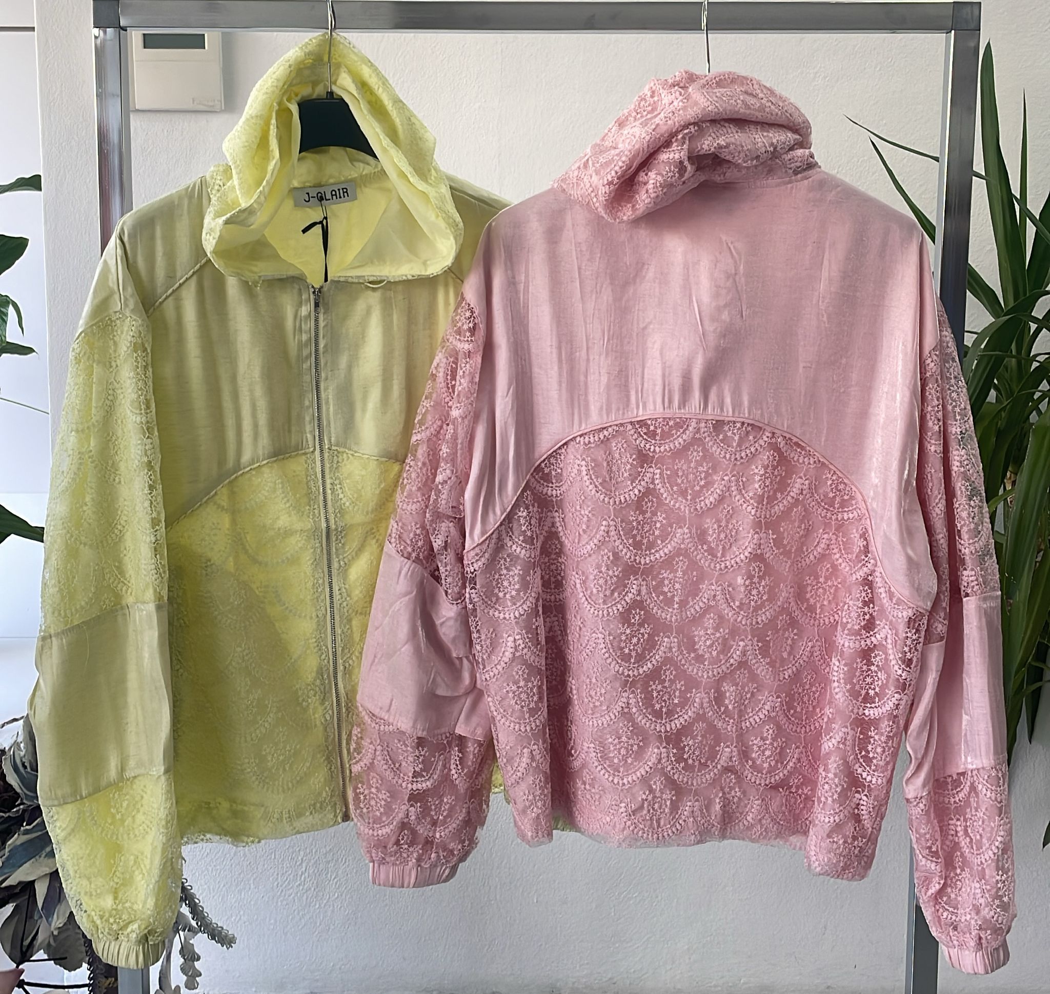 Фото Joie Clair (J-Clair)