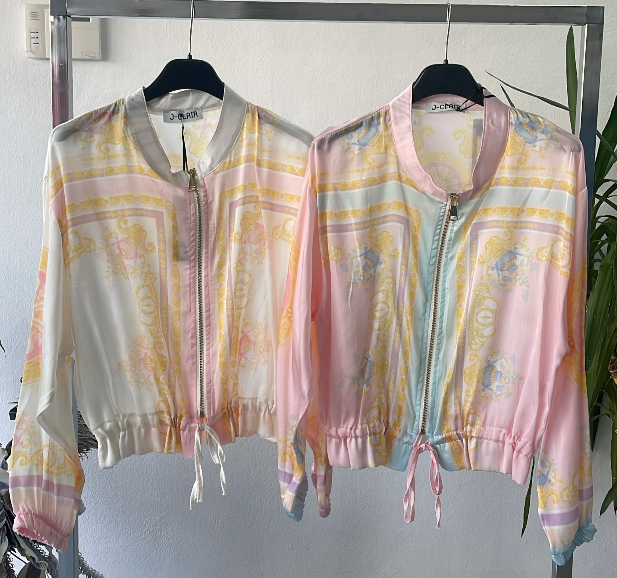 Фото Joie Clair (J-Clair)