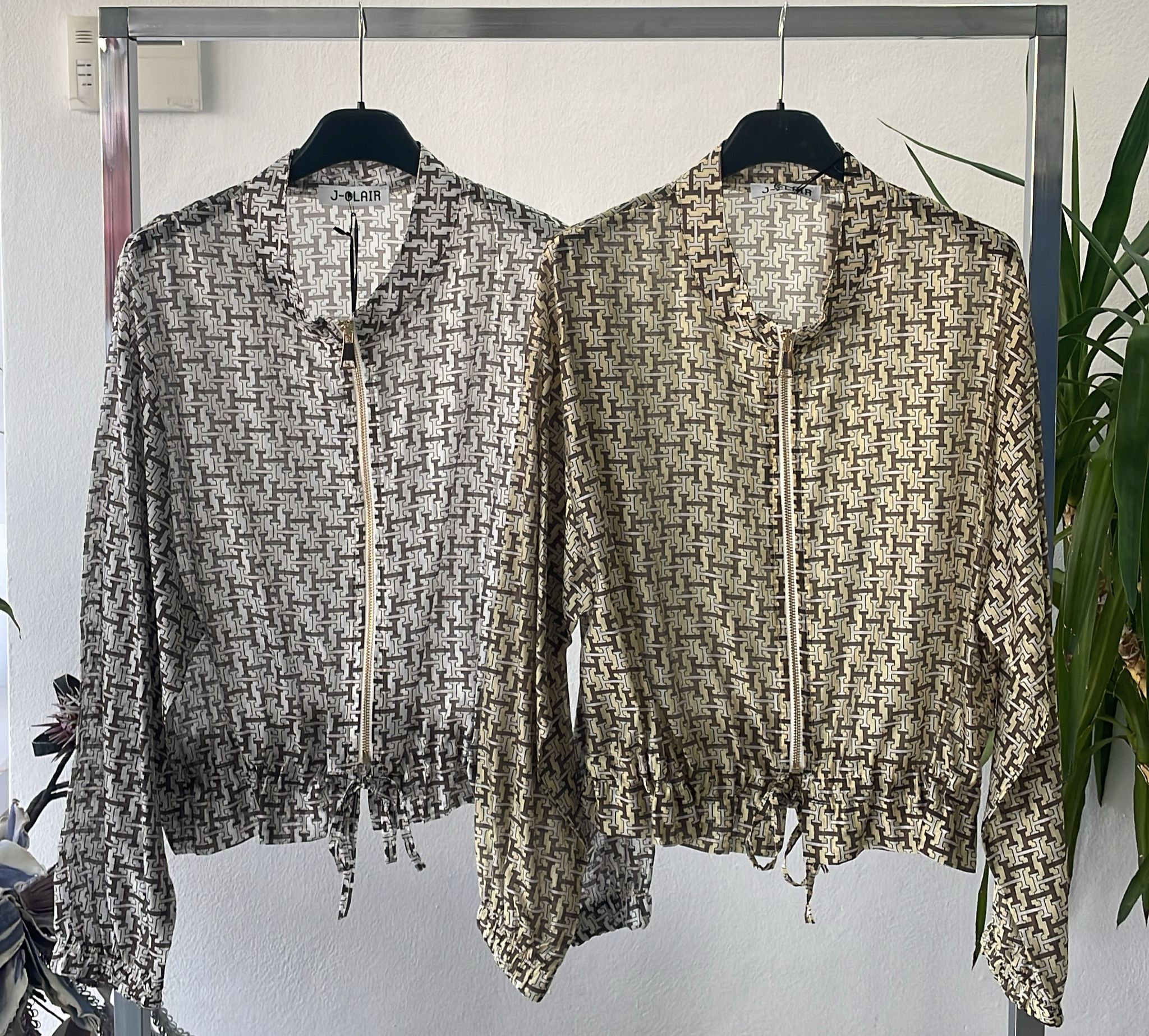 Фото Joie Clair (J-Clair)