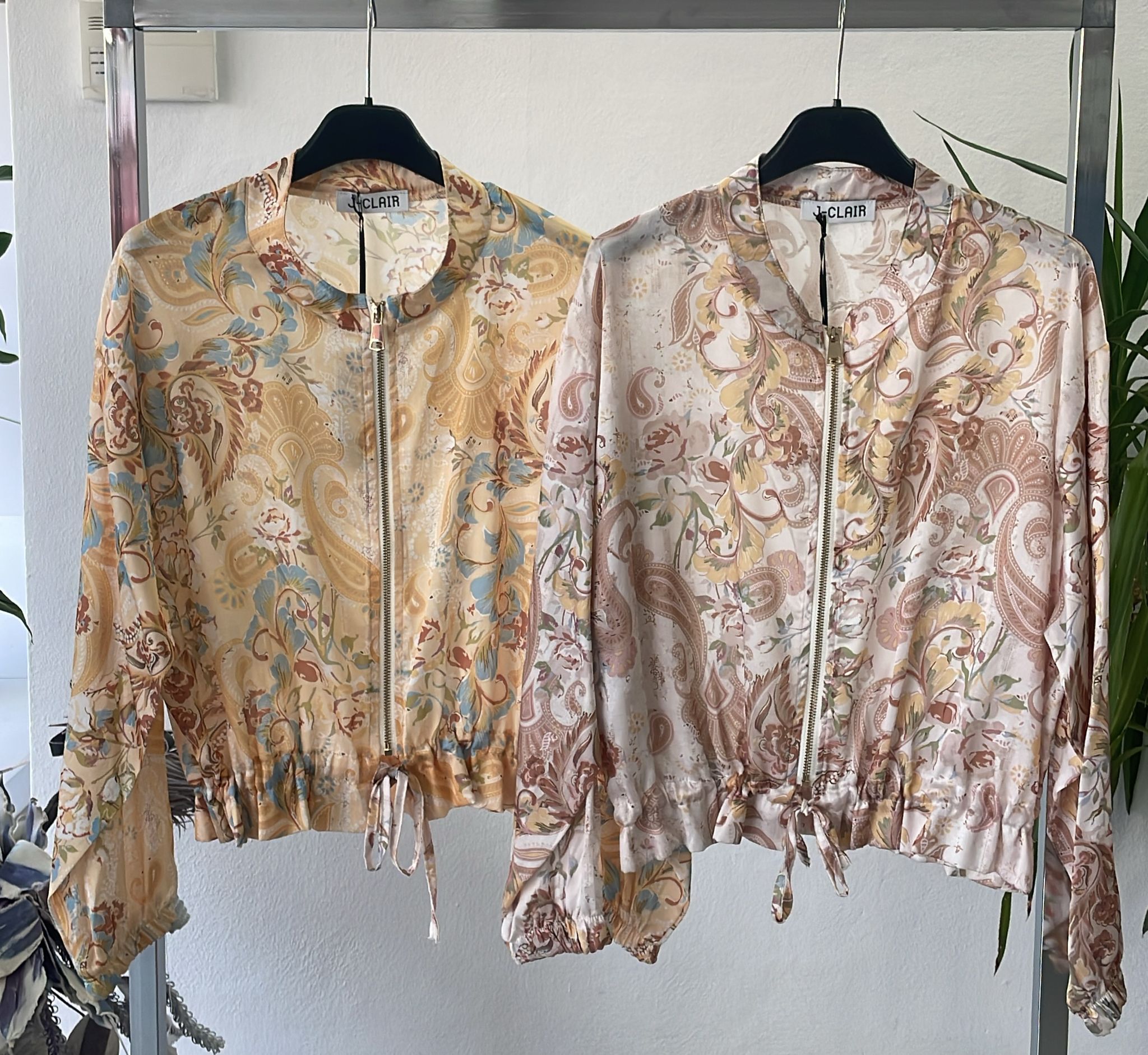 Фото Joie Clair (J-Clair)