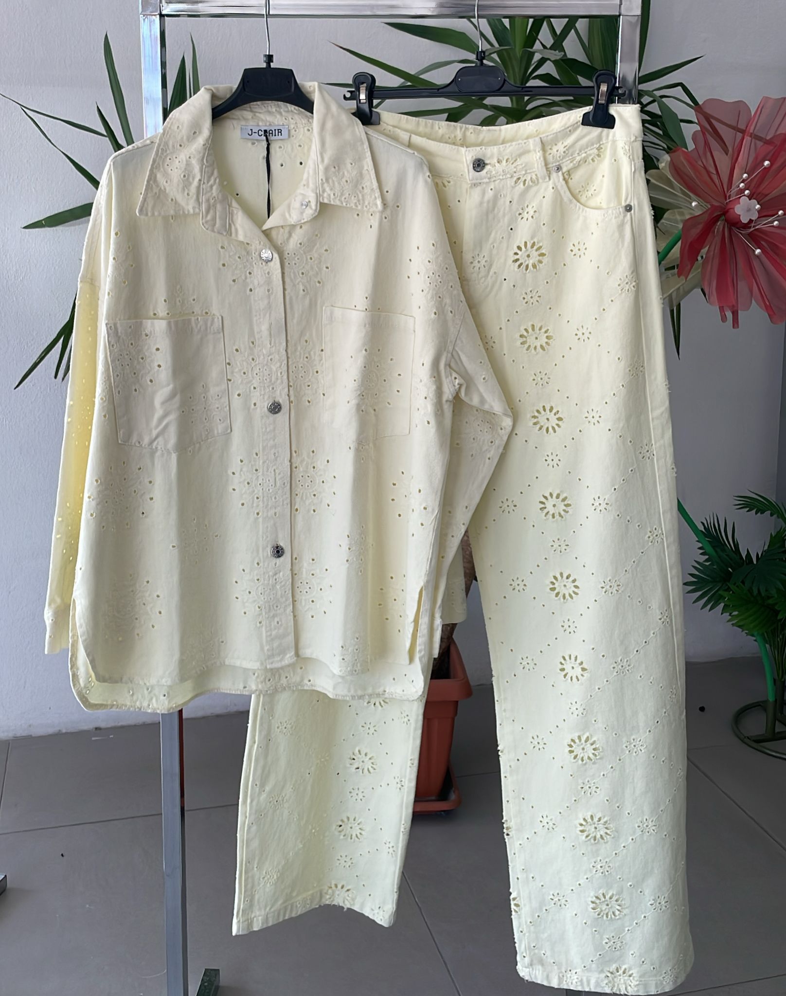 Фото Joie Clair (J-Clair)