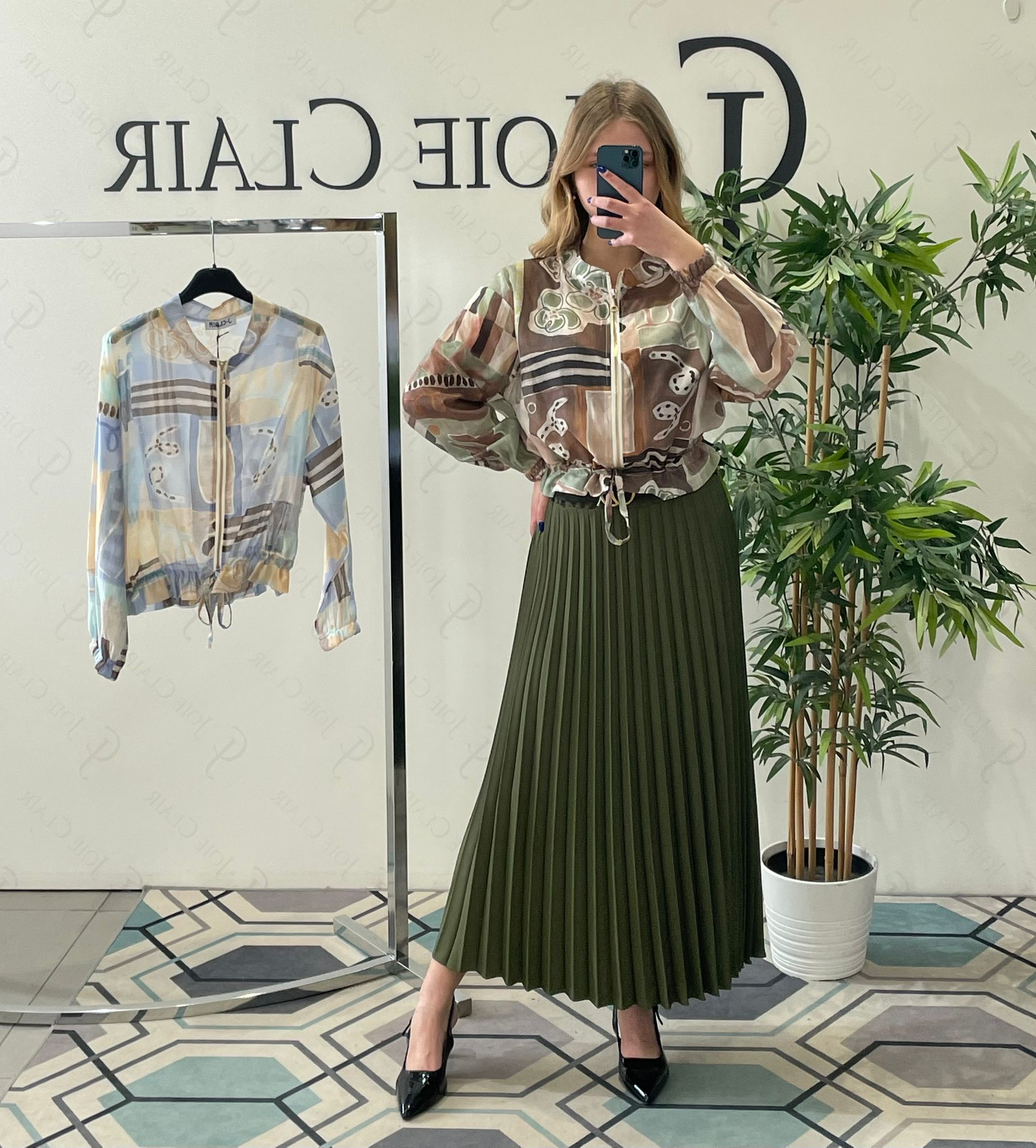 Фото Joie Clair (J-Clair)