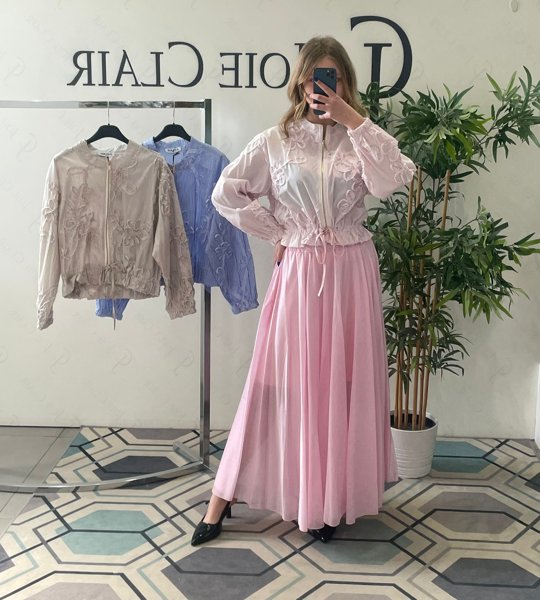 Фото Joie Clair (J-Clair)