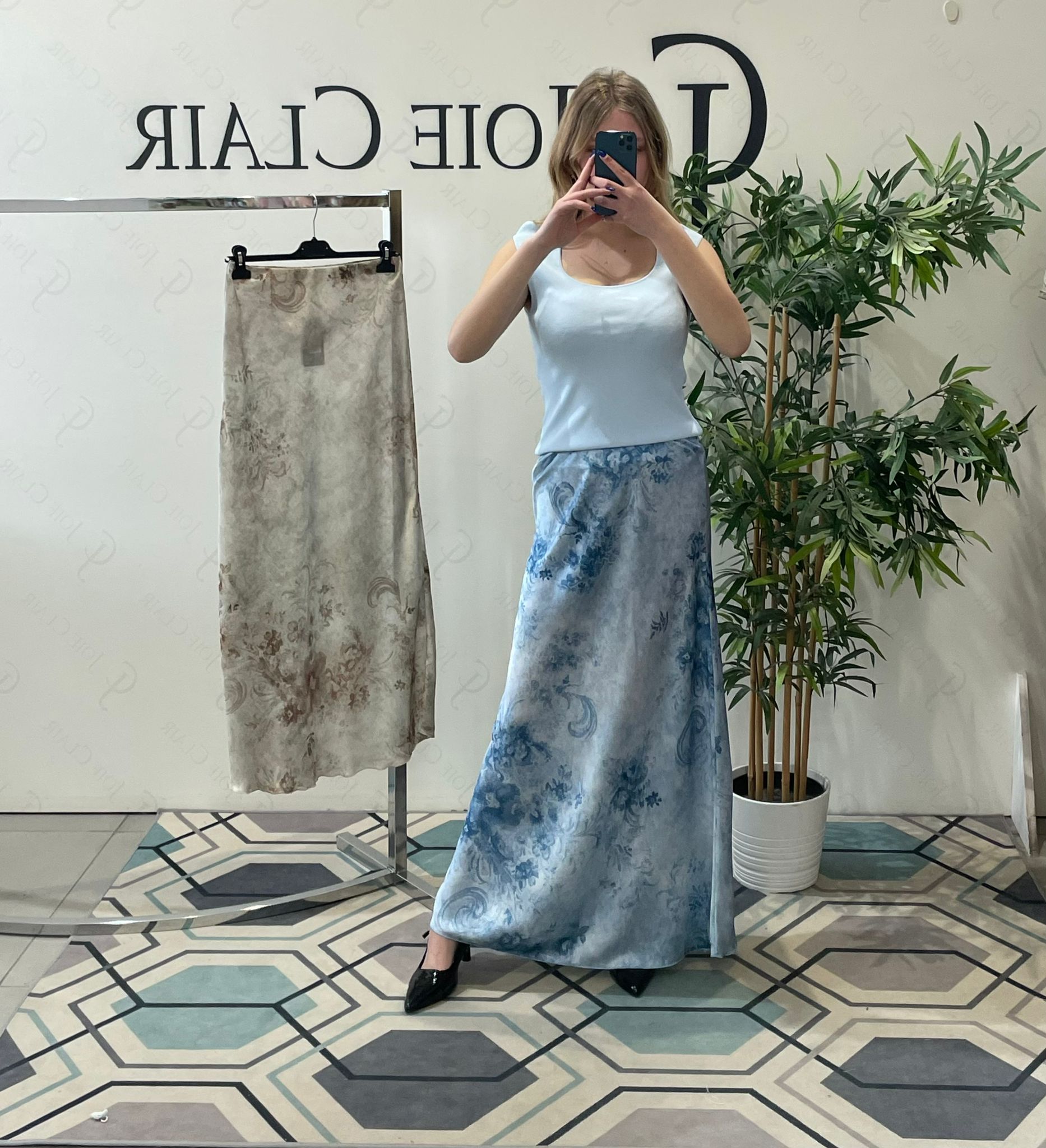 Фото Joie Clair (J-Clair)