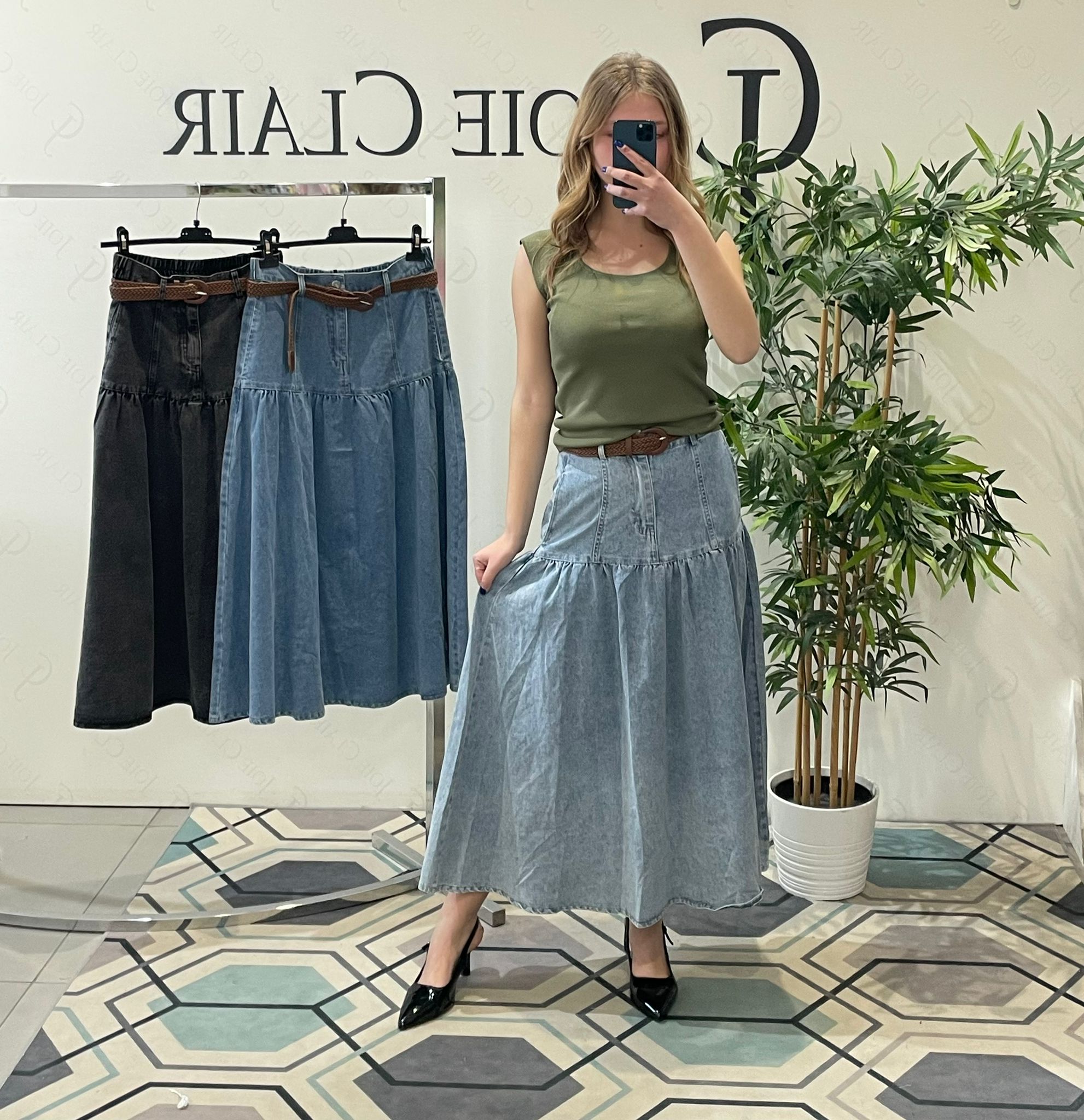 Фото Joie Clair (J-Clair)